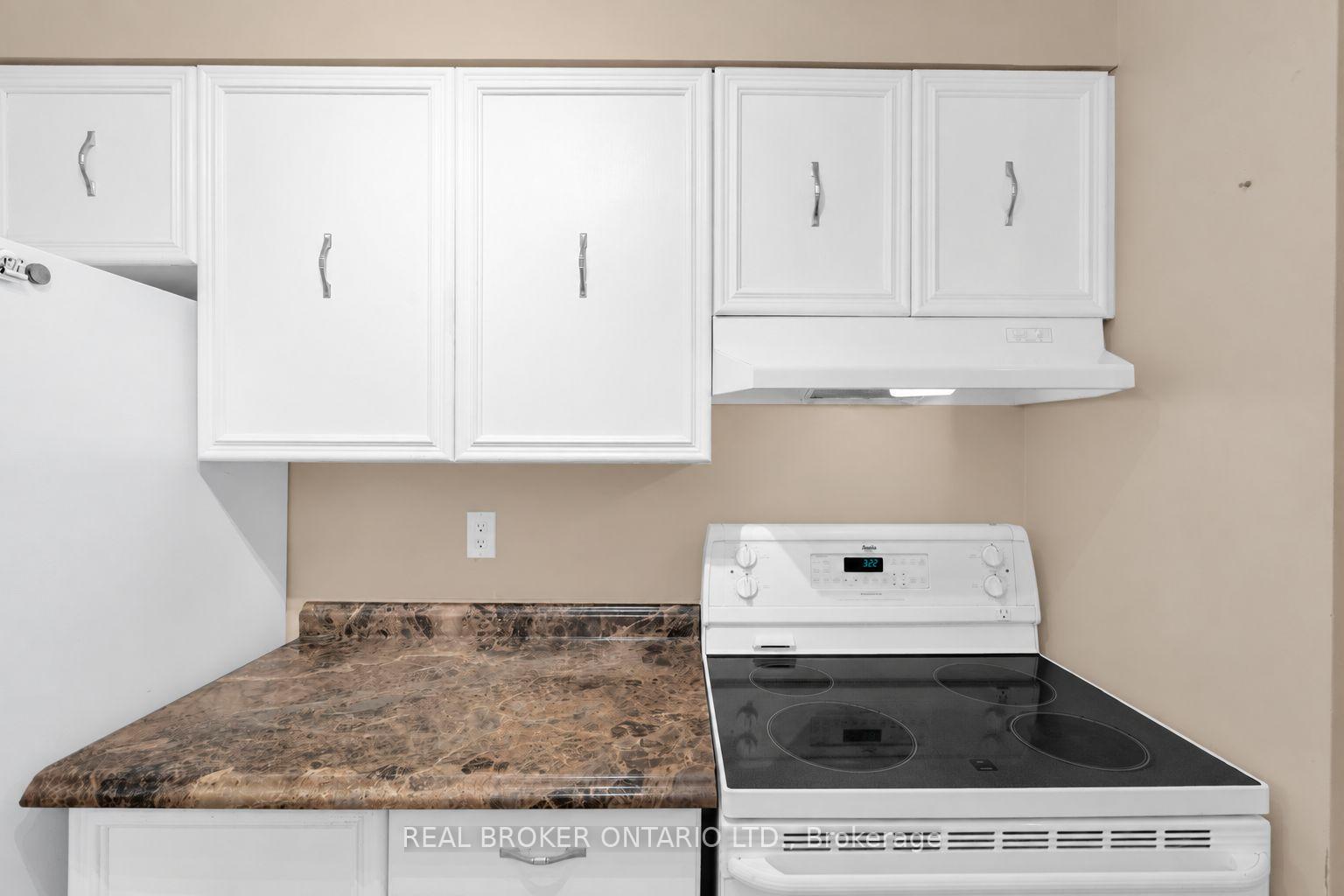 Photo 6 of Unit 206, 25 Meadow Lane, Barrie, Ardagh — HOMEH