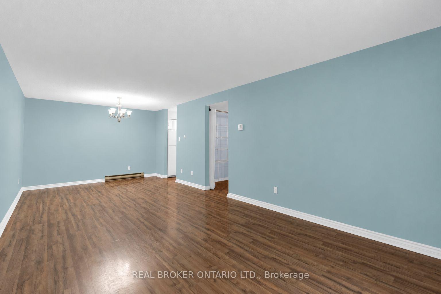 Photo 10 of Unit 206, 25 Meadow Lane, Barrie, Ardagh — HOMEH