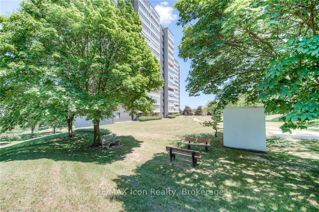 Photo of Unit 402, 225 Harvard Place