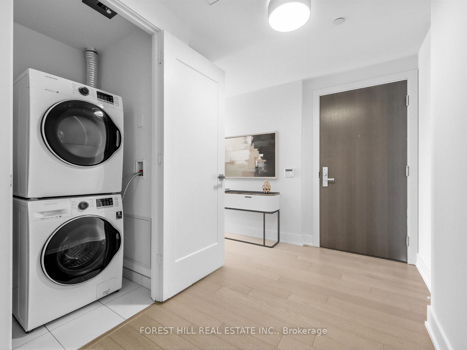 Photo 4 of Unit 513, 6 Jackes Avenue, Toronto, Rosedale-Moore Park — HOMEH