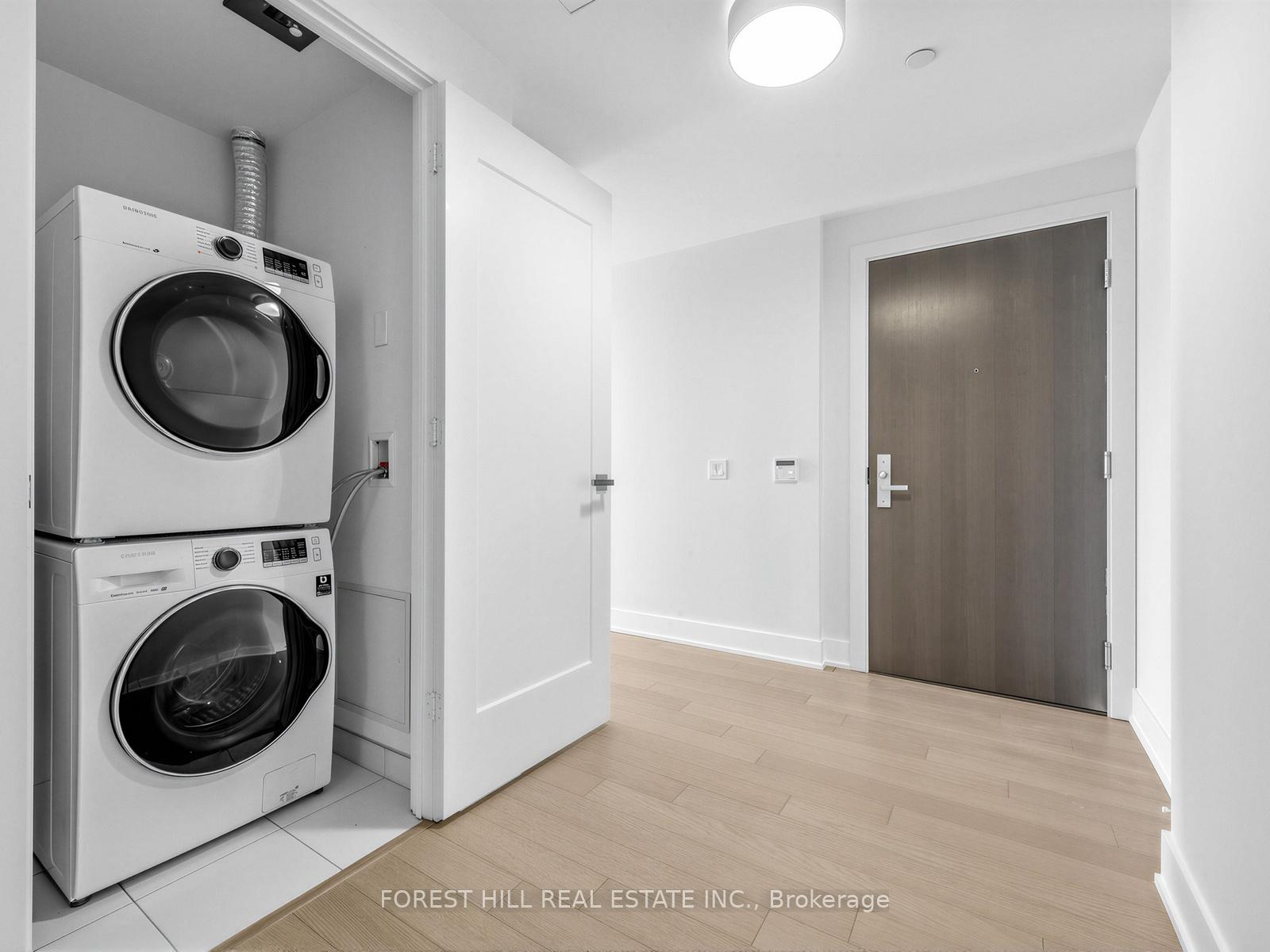 Photo 5 of Unit 513, 6 Jackes Avenue, Toronto, Rosedale-Moore Park — HOMEH