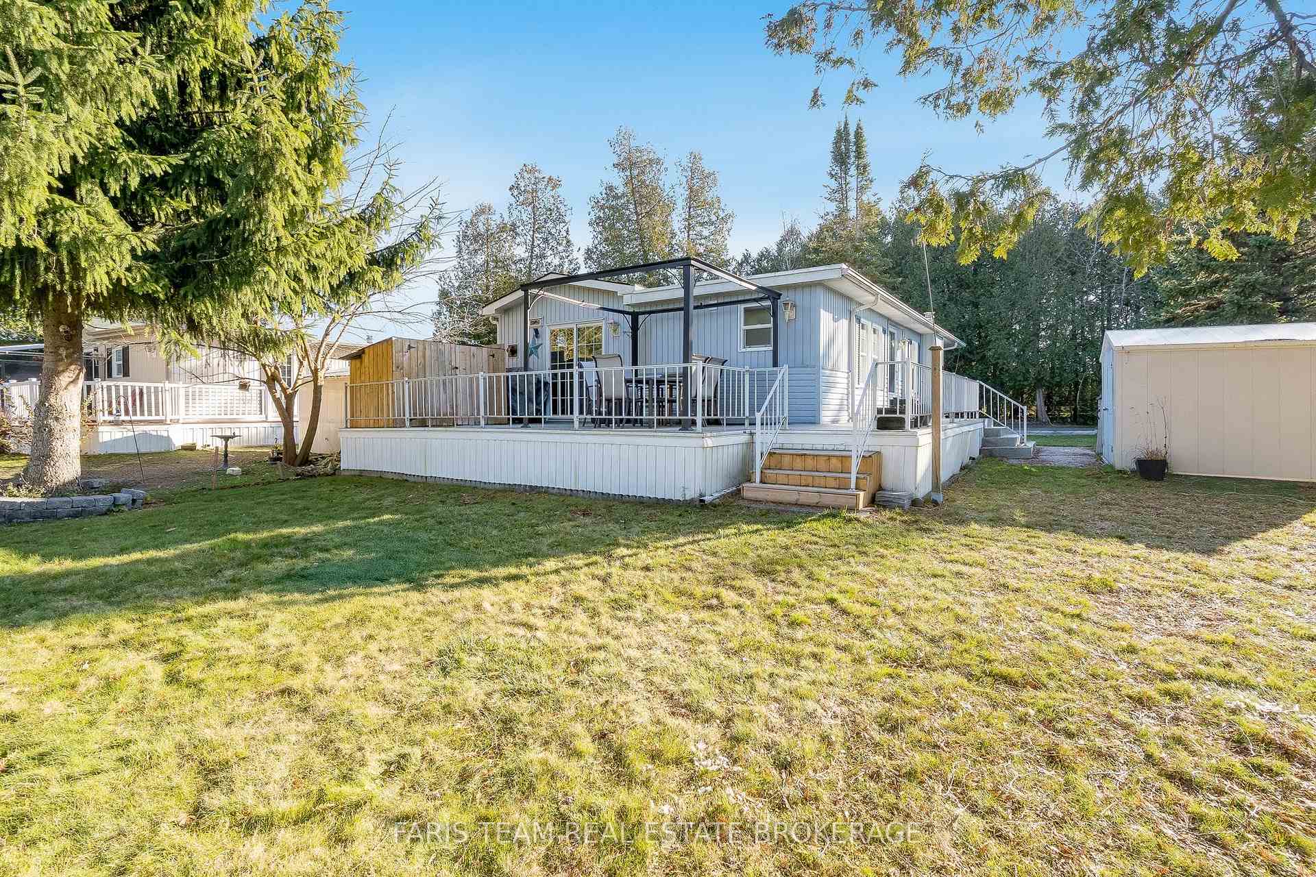 Photo 25 of 3 St James Place, Wasaga Beach — HOMEH