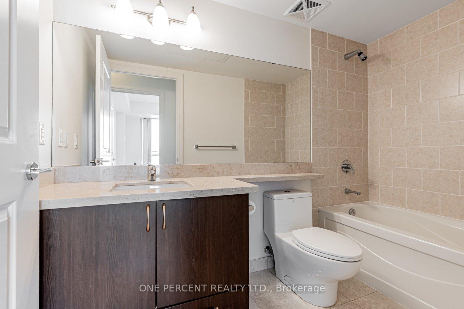 Photo 24 of Unit 401, 21 Upper Duke Crescent, Markham, Unionville — HOMEH