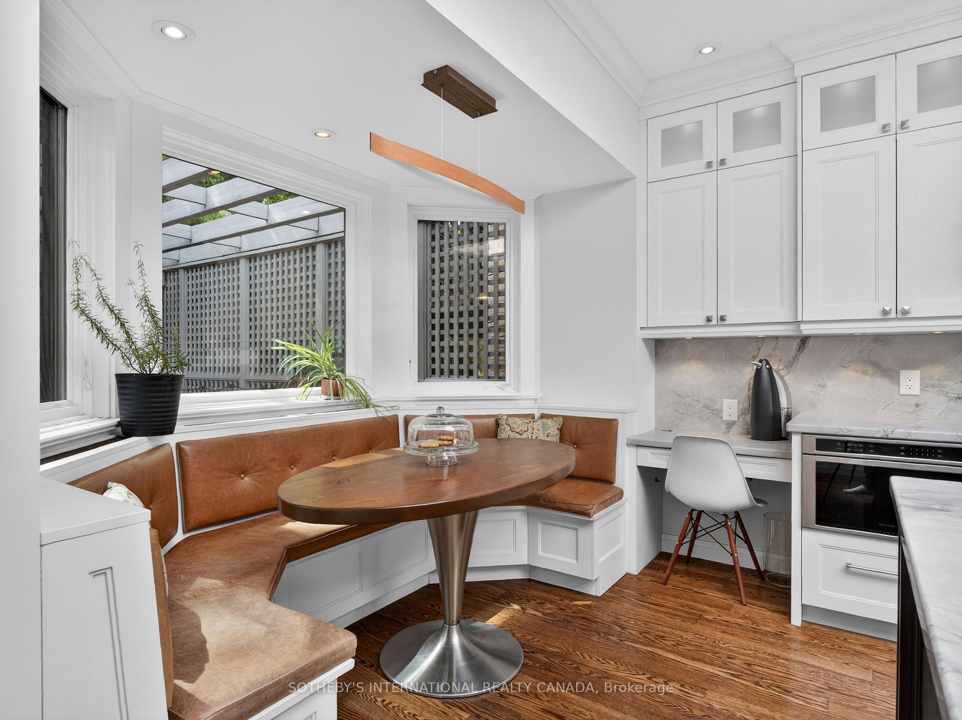 Photo 10 of 70 Oriole Road, Toronto, Yonge-St. Clair — HOMEH