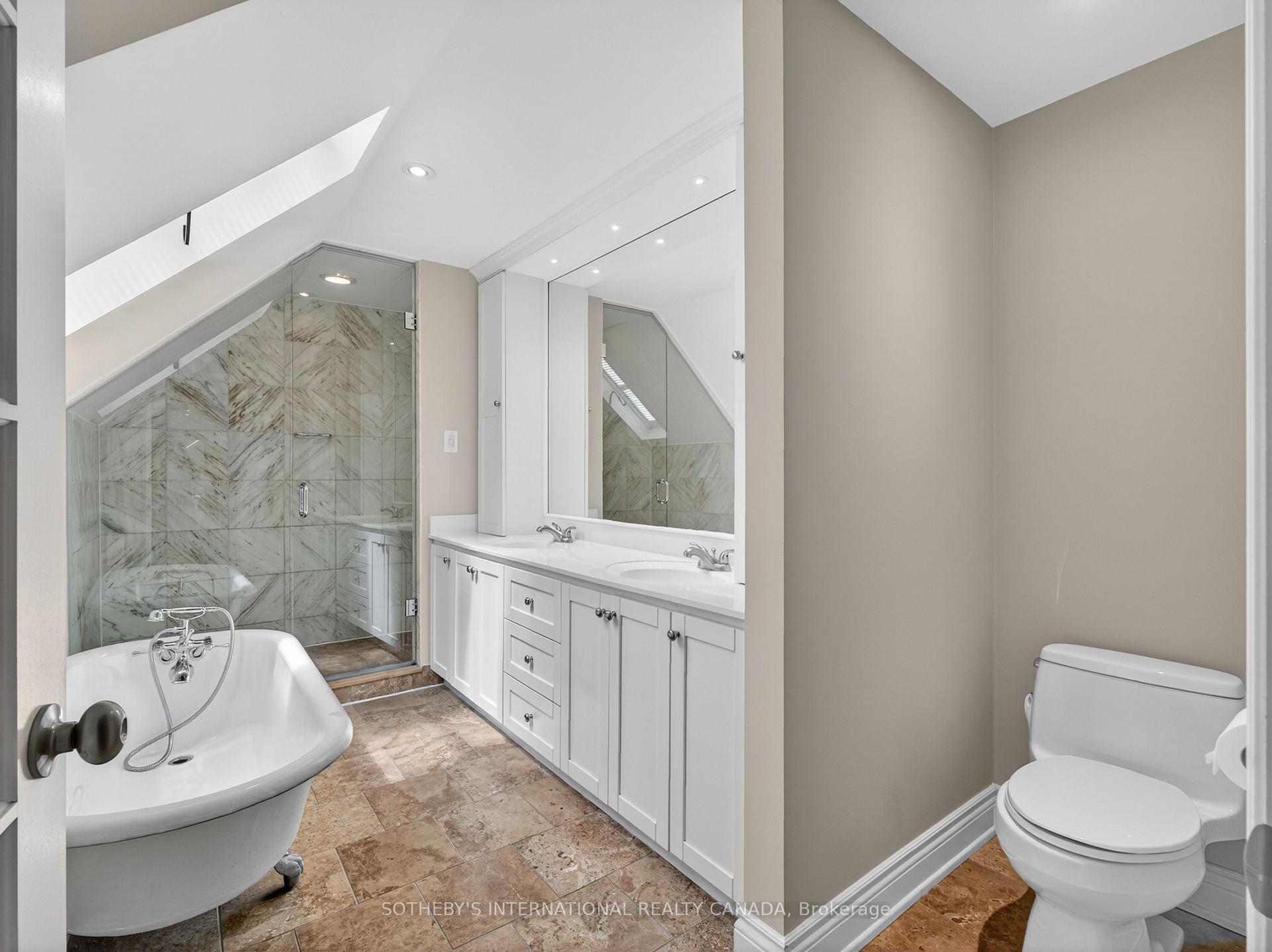 Photo 15 of 70 Oriole Road, Toronto, Yonge-St. Clair — HOMEH