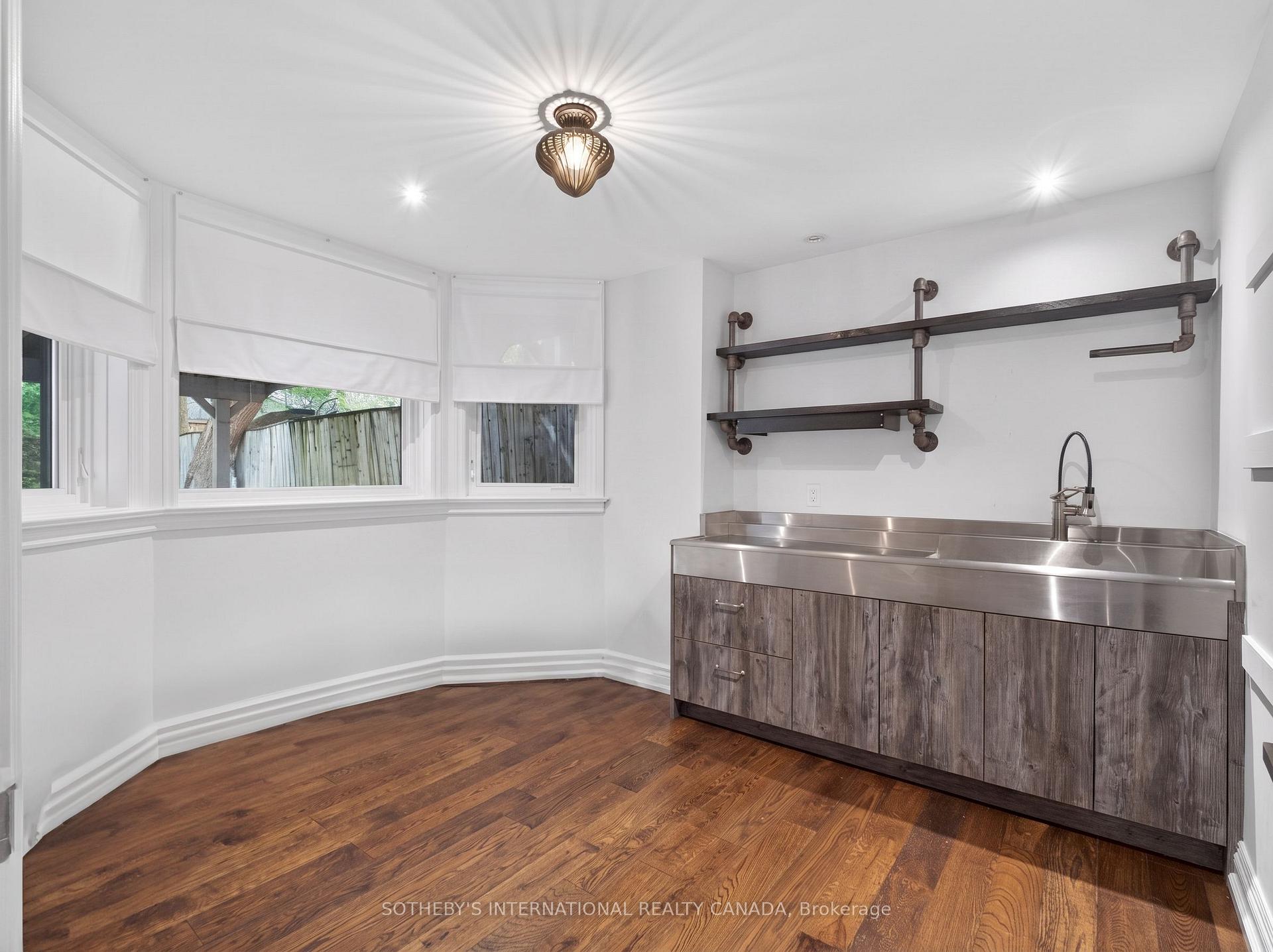 Photo 26 of 70 Oriole Road, Toronto, Yonge-St. Clair — HOMEH