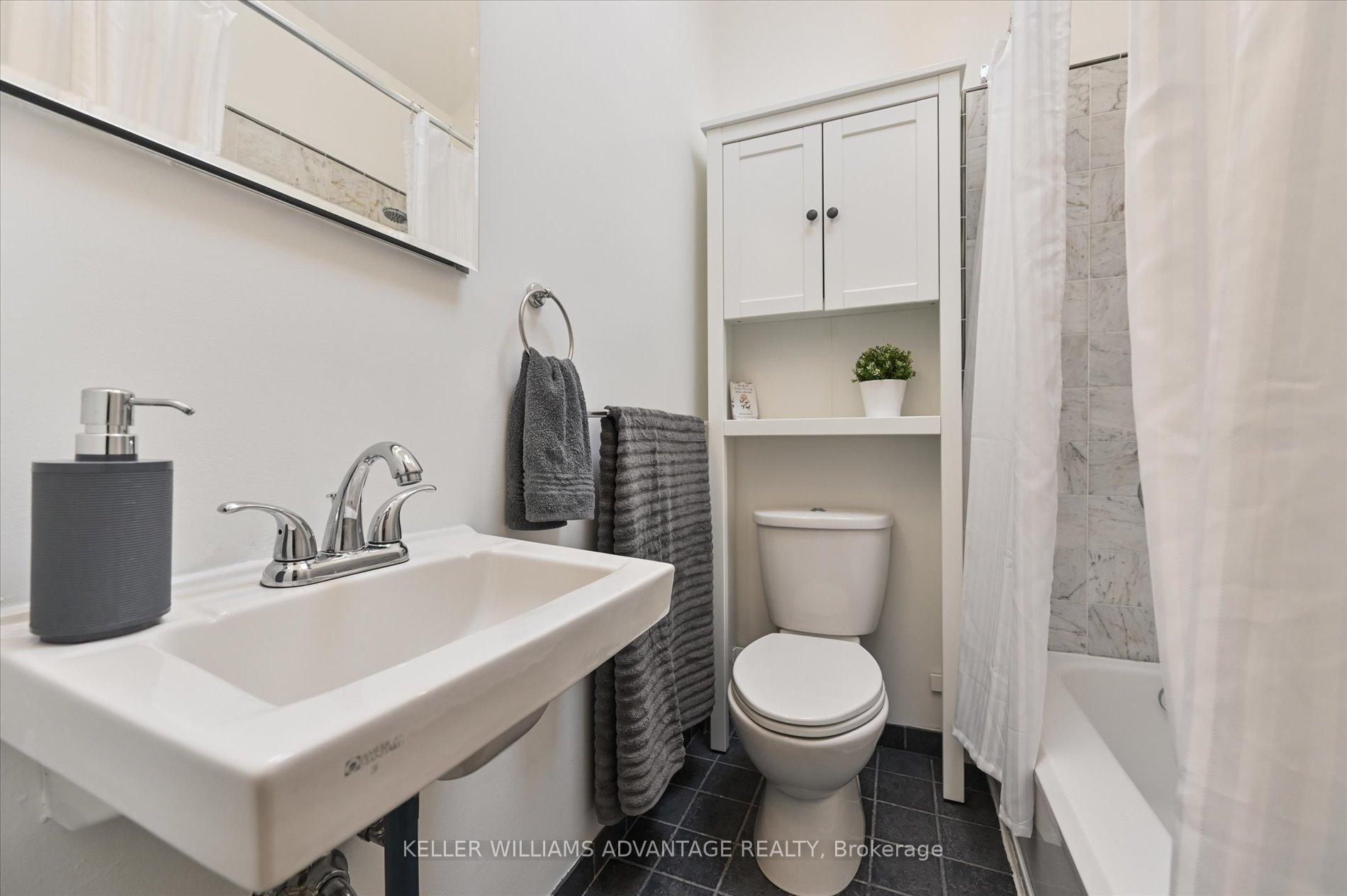Photo 15 of 294 Cedarvale Avenue, Toronto, Woodbine-Lumsden — HOMEH