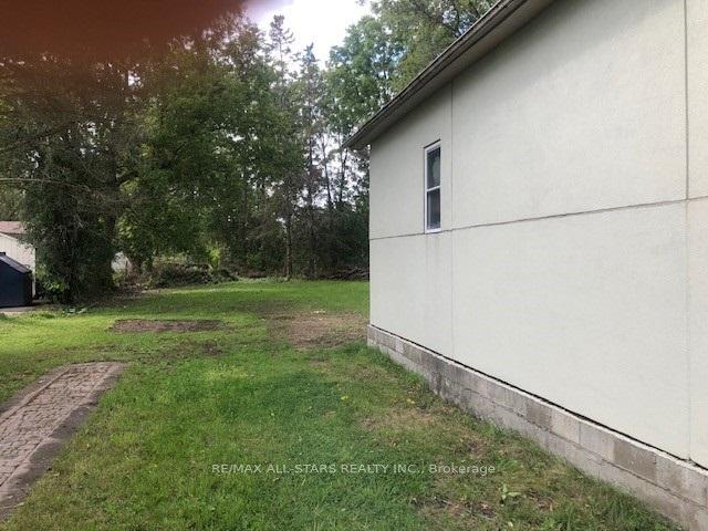 Photo 7 of 116 Main Street N, Uxbridge — HOMEH