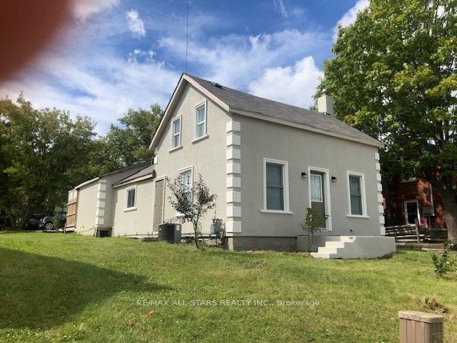 Photo 8 of 116 Main Street N, Uxbridge — HOMEH