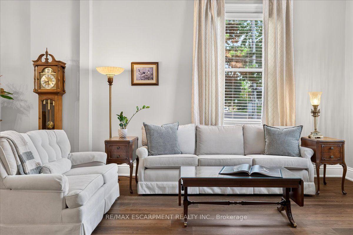 Photo 6 of 139 Queen Street S, Hamilton, Durand — HOMEH