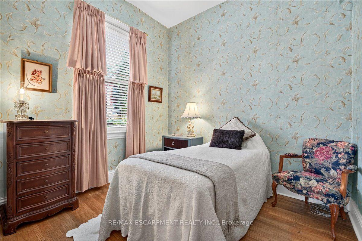 Photo 18 of 139 Queen Street S, Hamilton, Durand — HOMEH