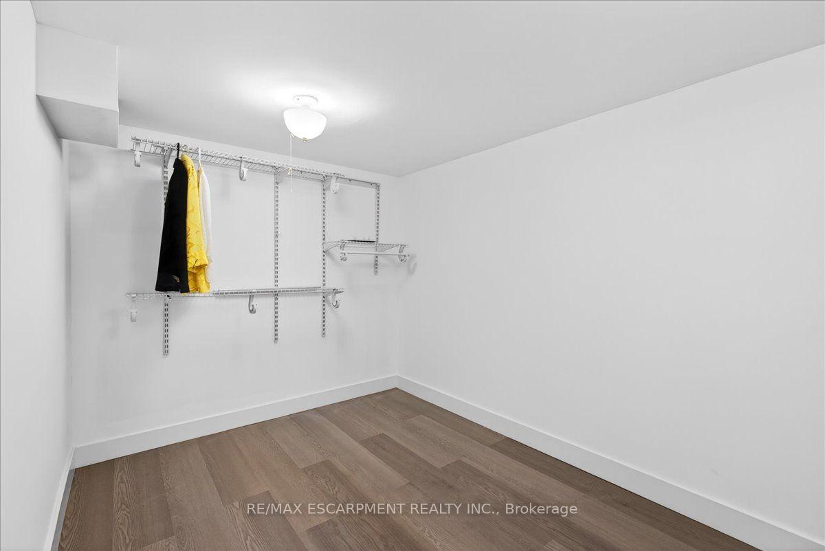 Photo 25 of 139 Queen Street S, Hamilton, Durand — HOMEH