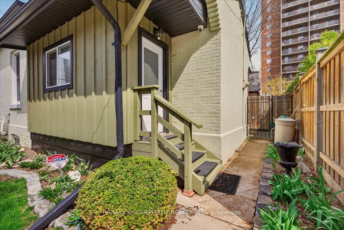 Photo 28 of 139 Queen Street S, Hamilton, Durand — HOMEH