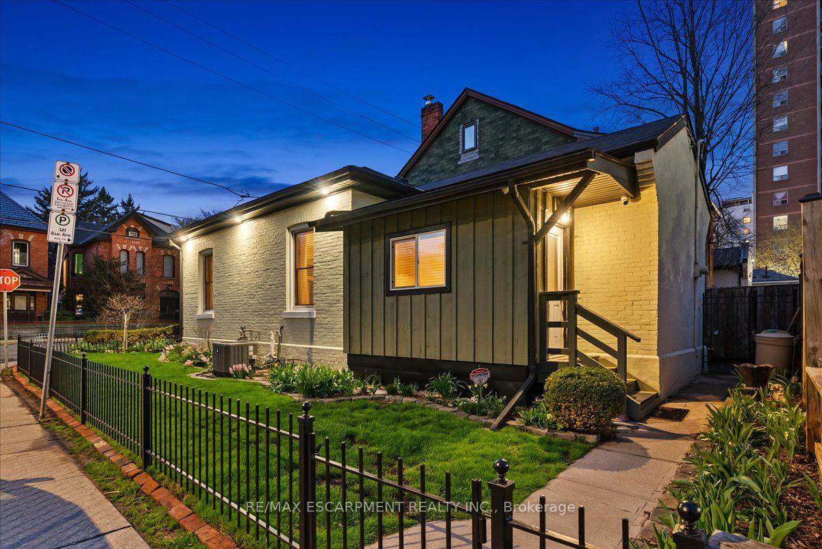 Photo 36 of 139 Queen Street S, Hamilton, Durand — HOMEH