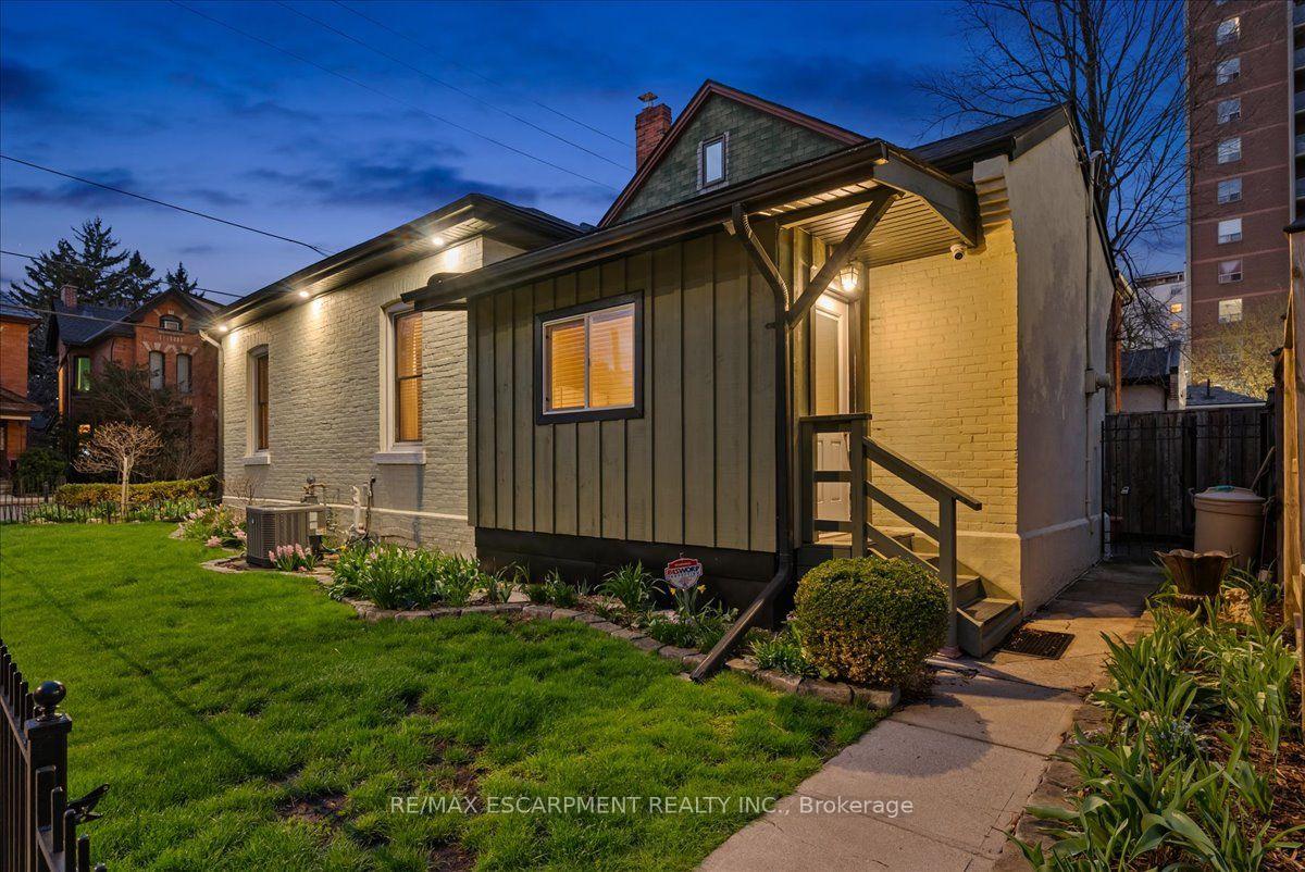 Photo 37 of 139 Queen Street S, Hamilton, Durand — HOMEH