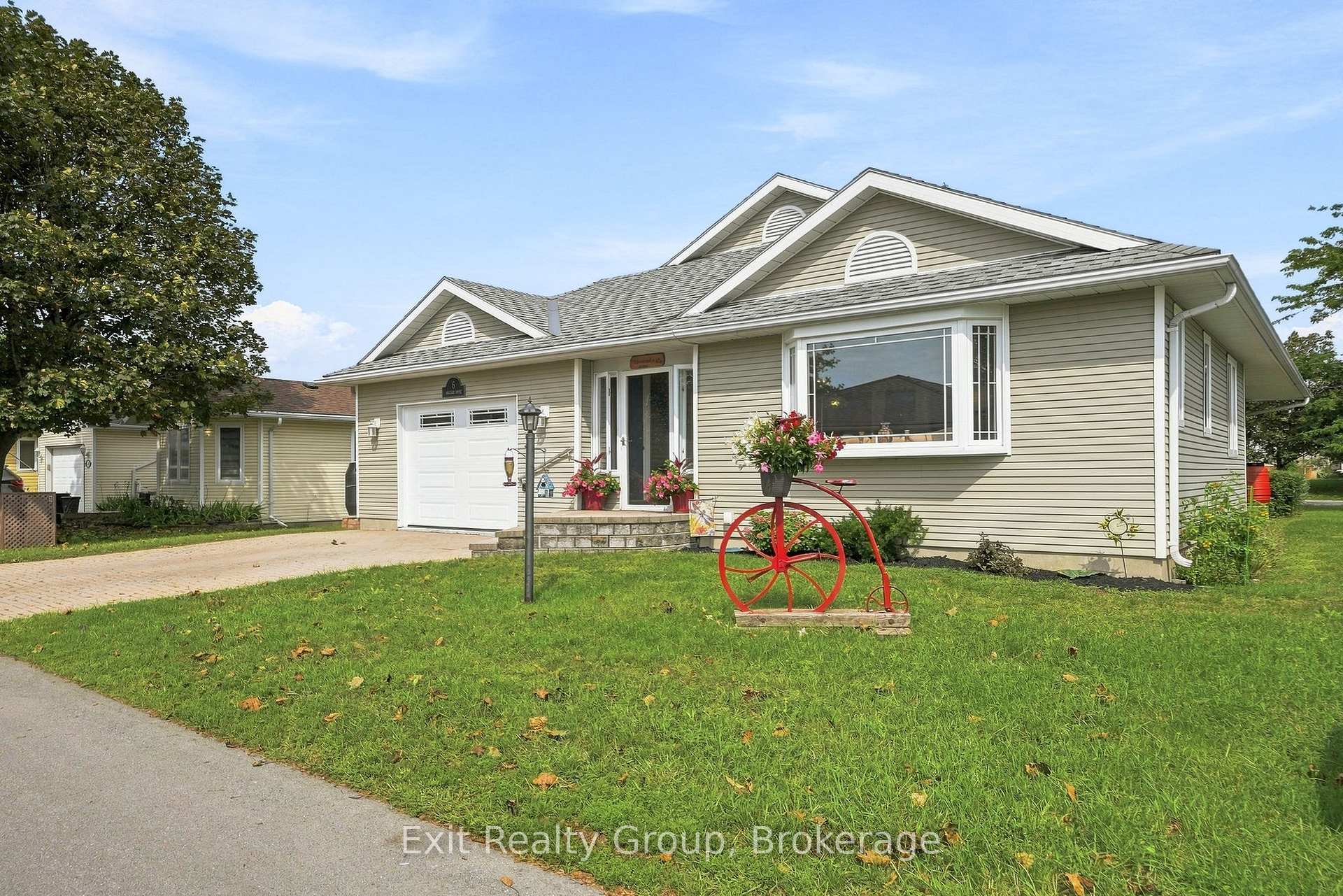Photo 5 of 6 Heritage Drive, Prince Edward County, Wellington — HOMEH