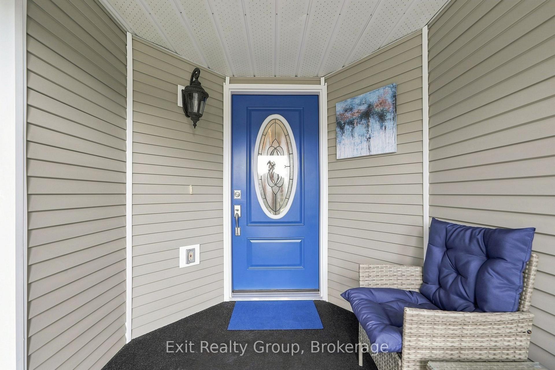 Photo 8 of 6 Heritage Drive, Prince Edward County, Wellington — HOMEH