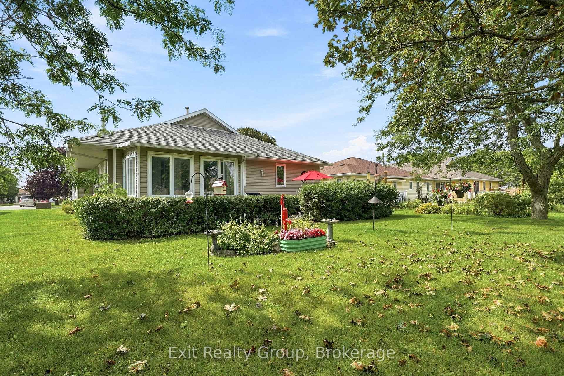 Photo 50 of 6 Heritage Drive, Prince Edward County, Wellington — HOMEH