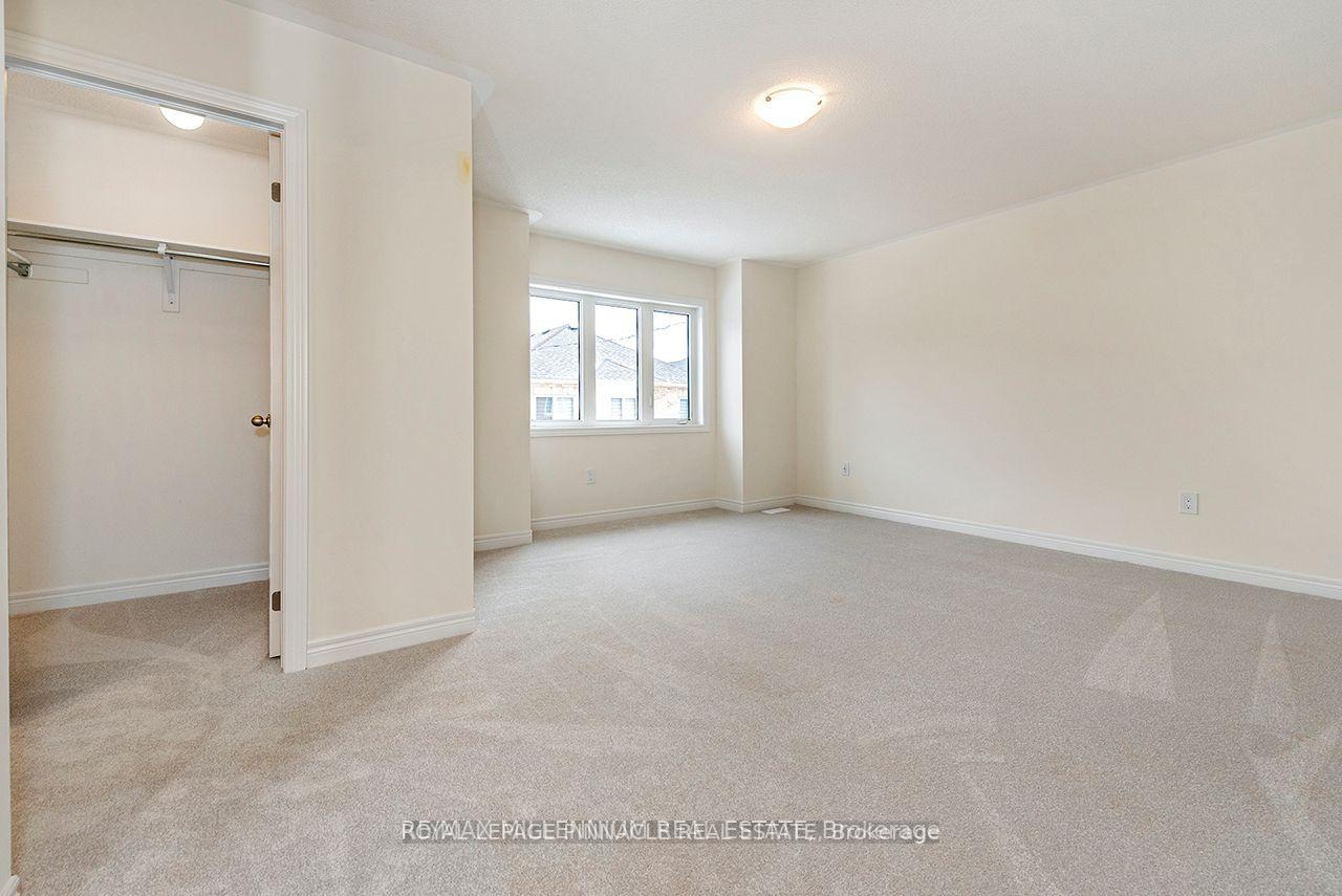 Photo 31 of 3904 Koenig Road, Burlington, Alton — HOMEH