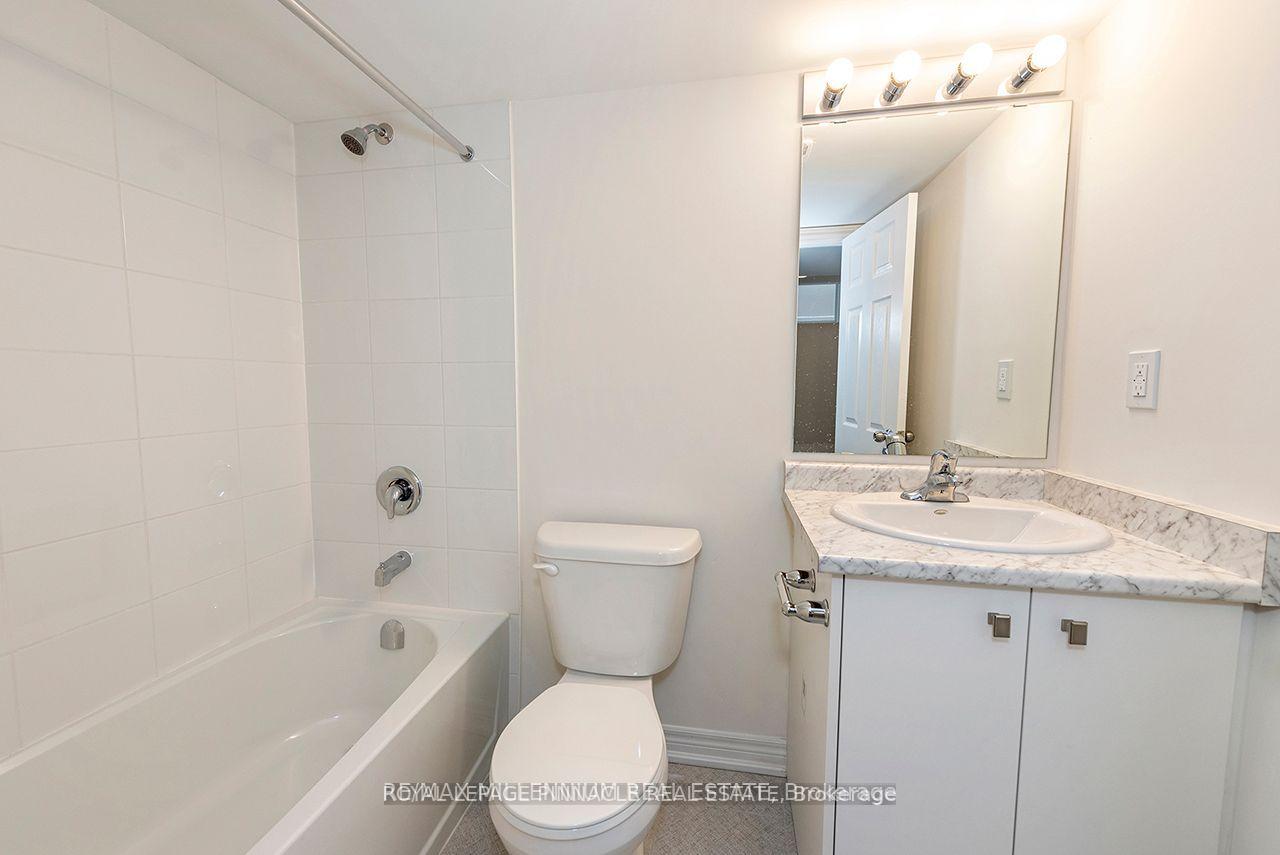 Photo 38 of 3904 Koenig Road, Burlington, Alton — HOMEH