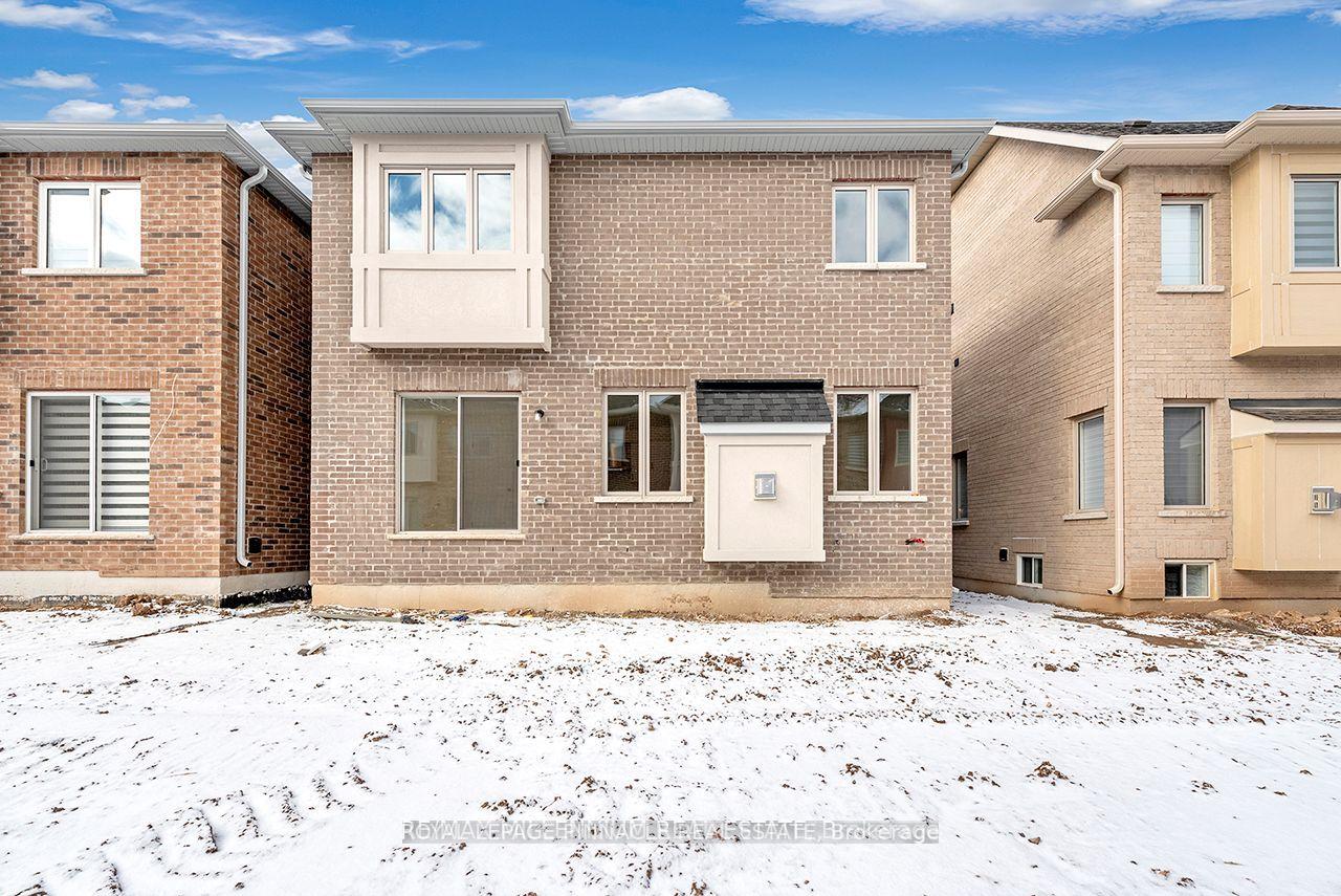 Photo 40 of 3904 Koenig Road, Burlington, Alton — HOMEH