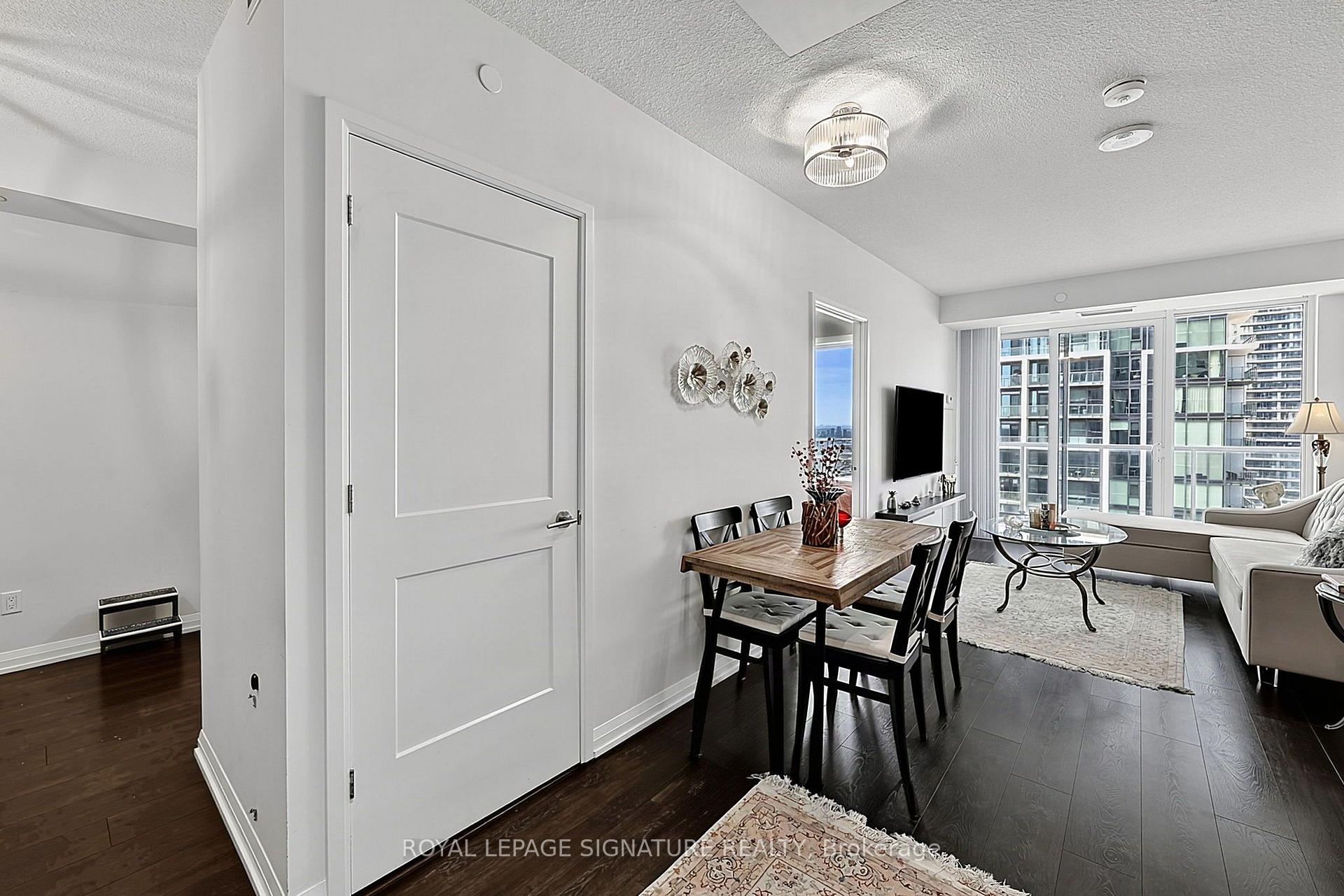Photo 15 of Unit 2908, 7895 Jane Street, Vaughan, Concord — HOMEH