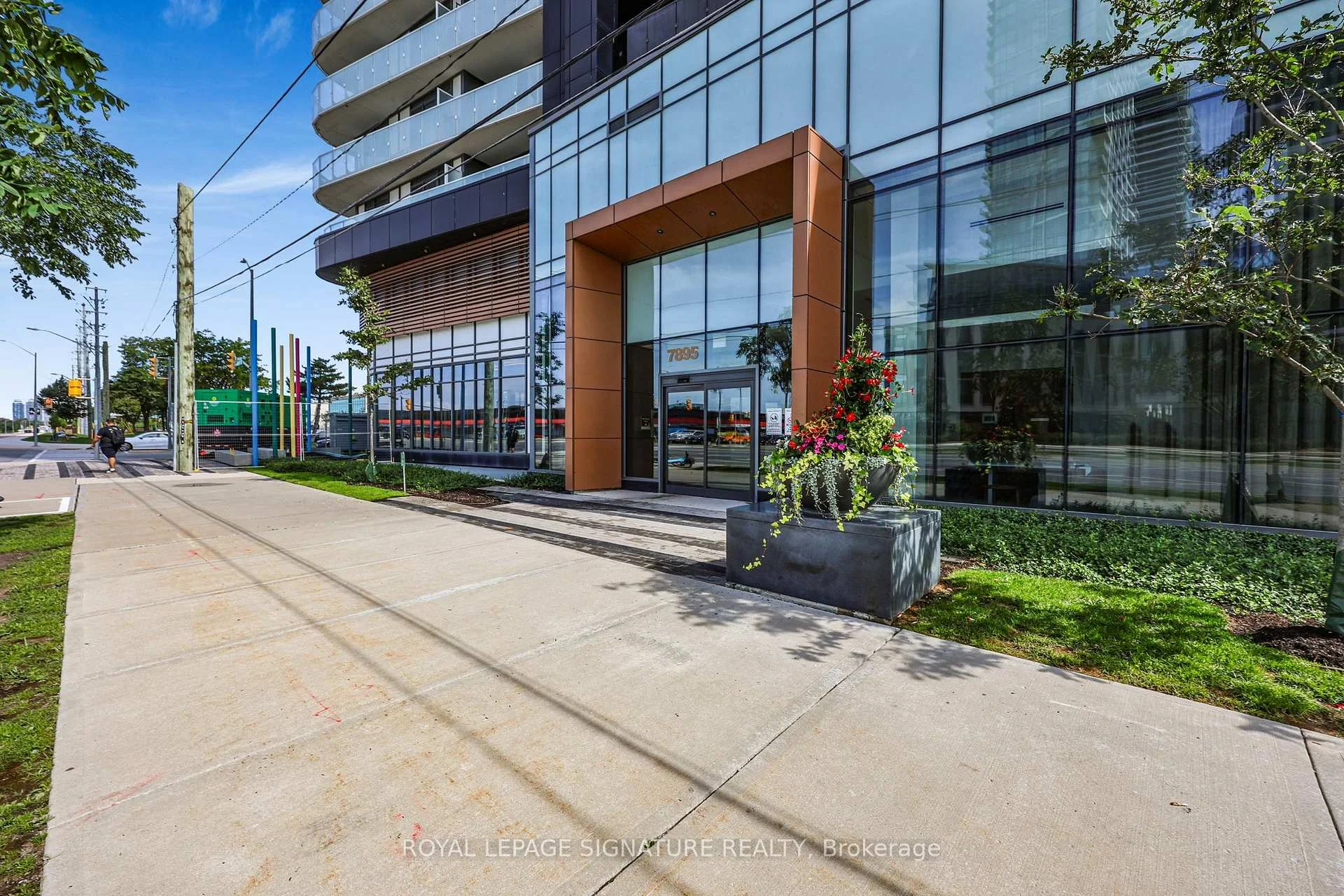 Photo 9 of Unit 2908, 7895 Jane Street, Vaughan, Concord — HOMEH