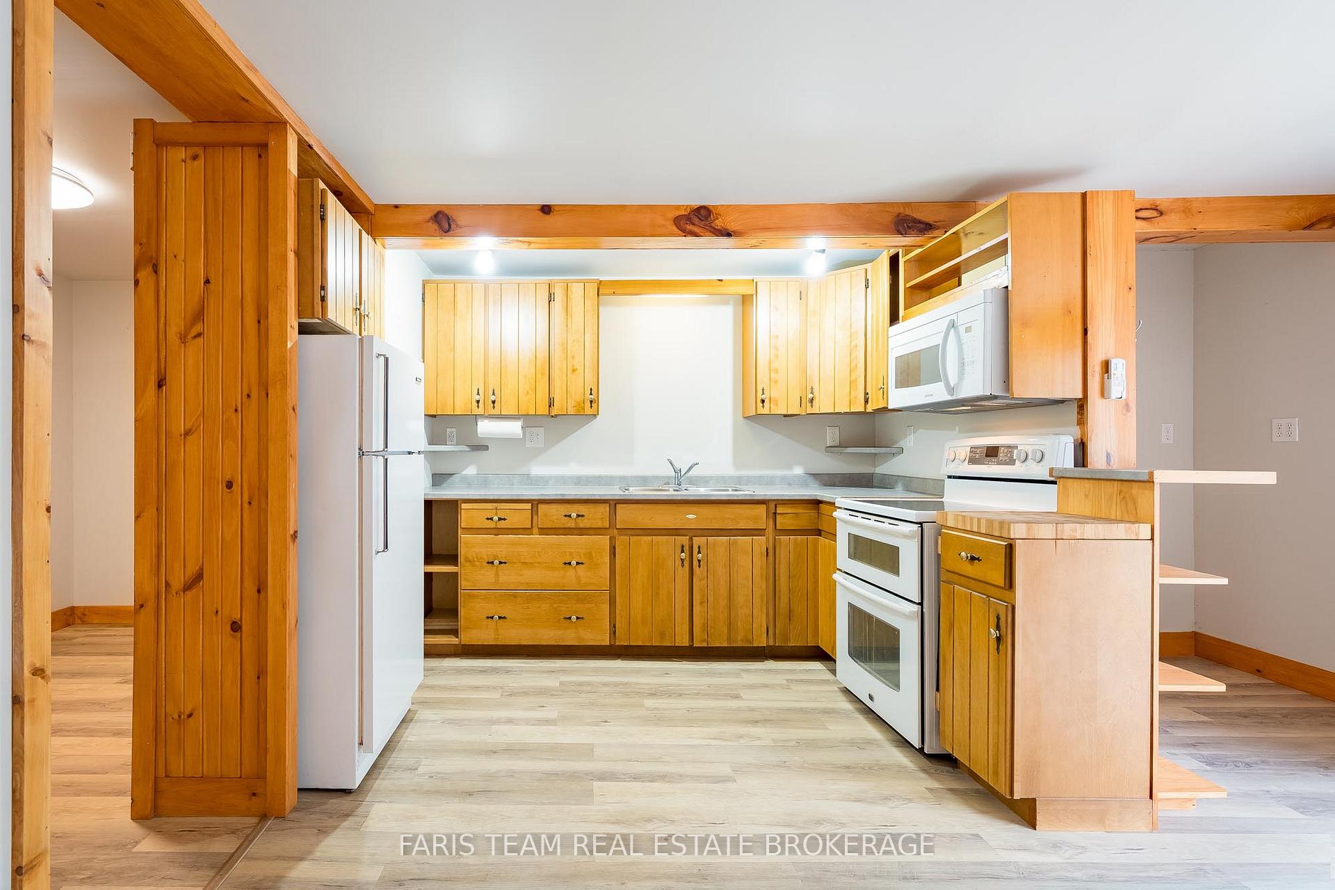 Photo 5 of 376 Riding Ranch Road, South River — HOMEH