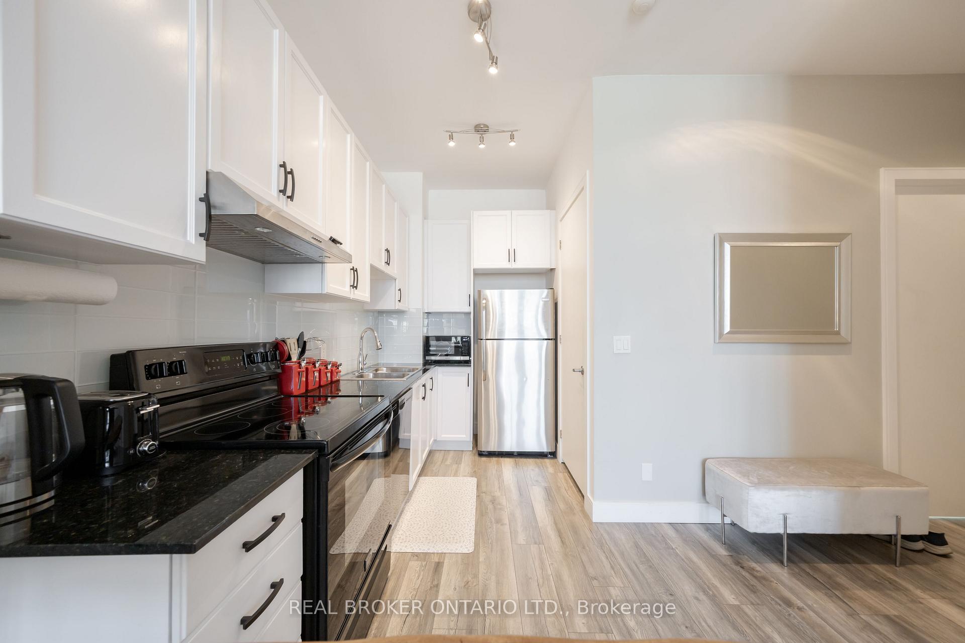 Photo 5 of Unit 1106, 797 Don Mills Road, Toronto, Flemingdon Park — HOMEH