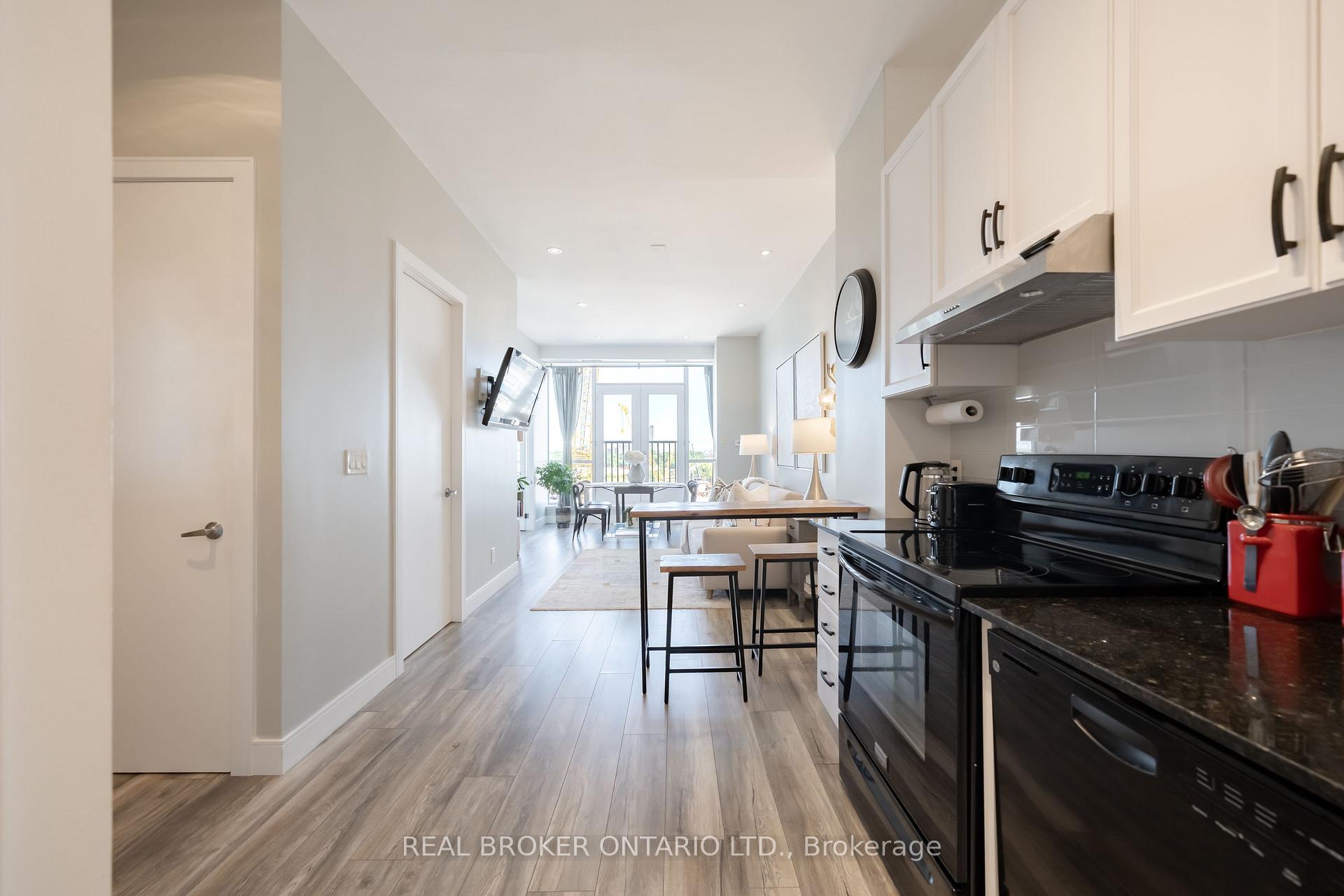 Photo 13 of Unit 1106, 797 Don Mills Road, Toronto, Flemingdon Park — HOMEH