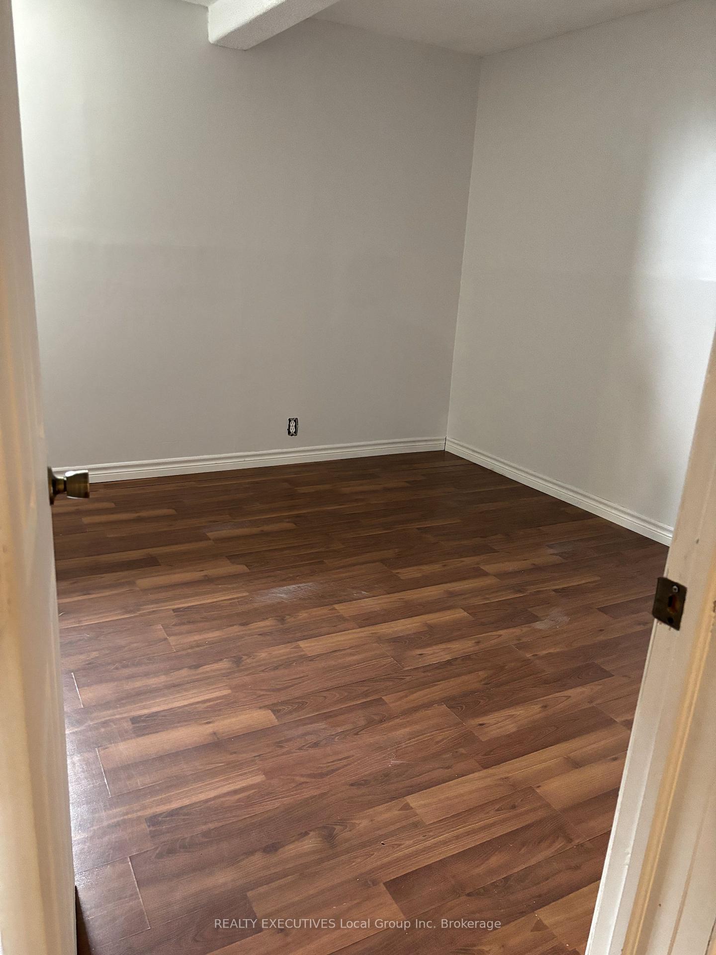 Photo 7 of 251 Cedar Heights Road W, North Bay, College Heights — HOMEH