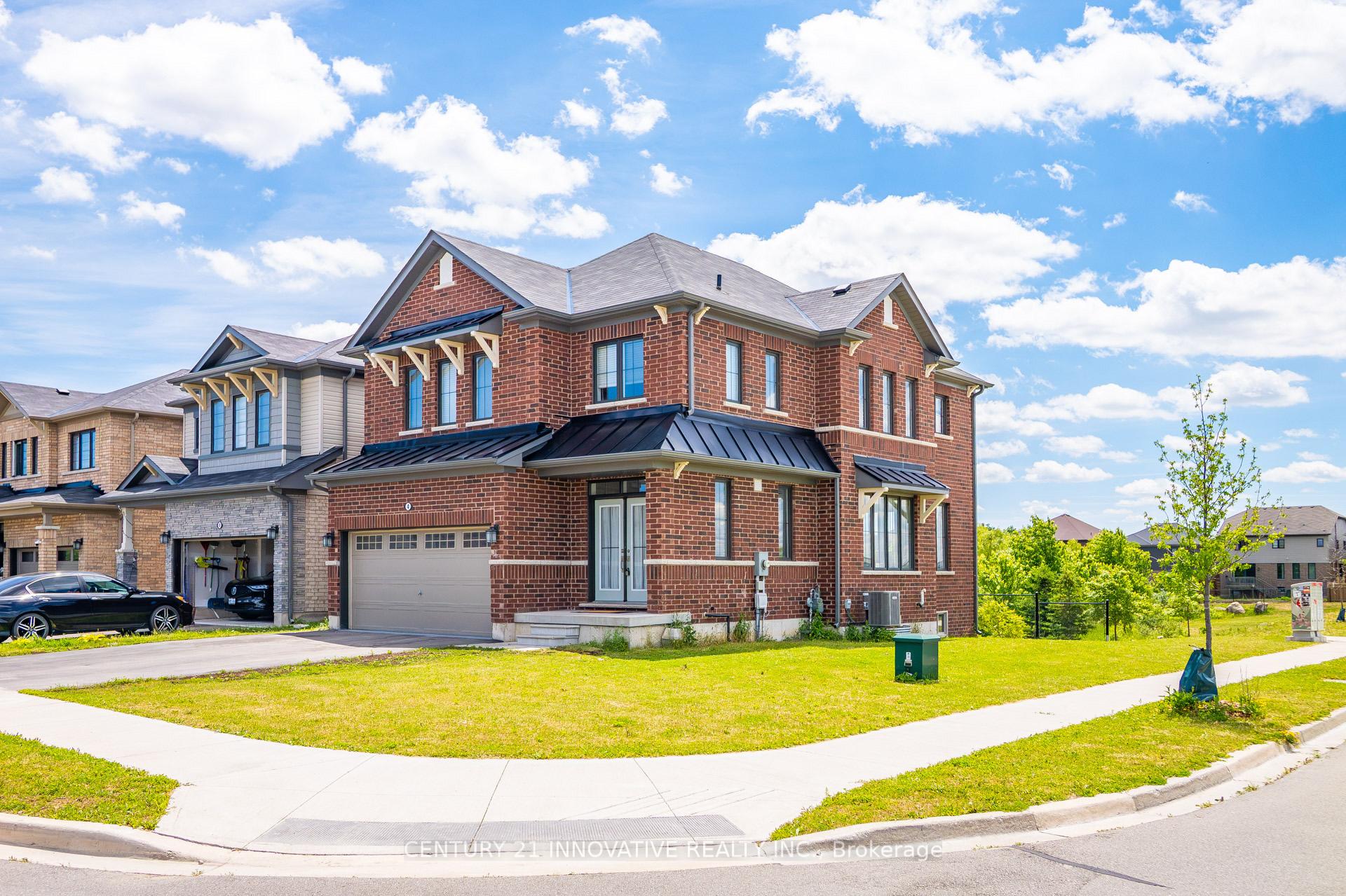 Photo 2 of 4 Midhurst Heights, Hamilton, Stoney Creek Mountain — HOMEH