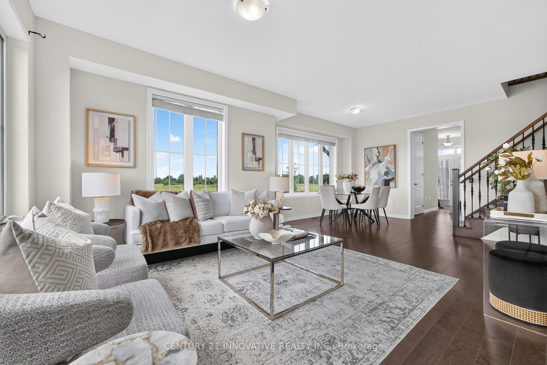 Photo 12 of 4 Midhurst Heights, Hamilton, Stoney Creek Mountain — HOMEH