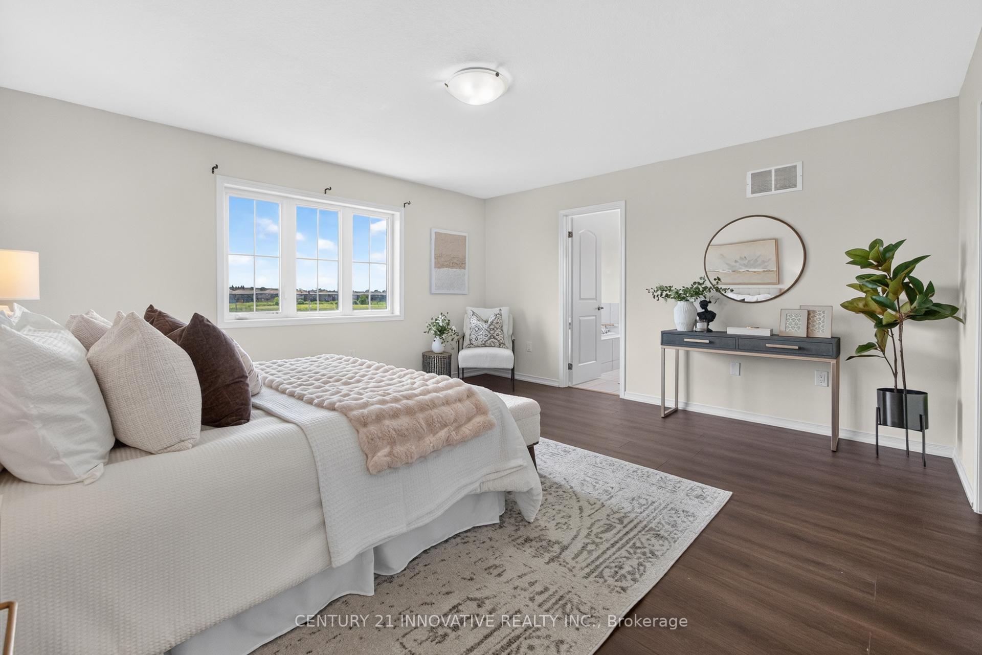 Photo 21 of 4 Midhurst Heights, Hamilton, Stoney Creek Mountain — HOMEH