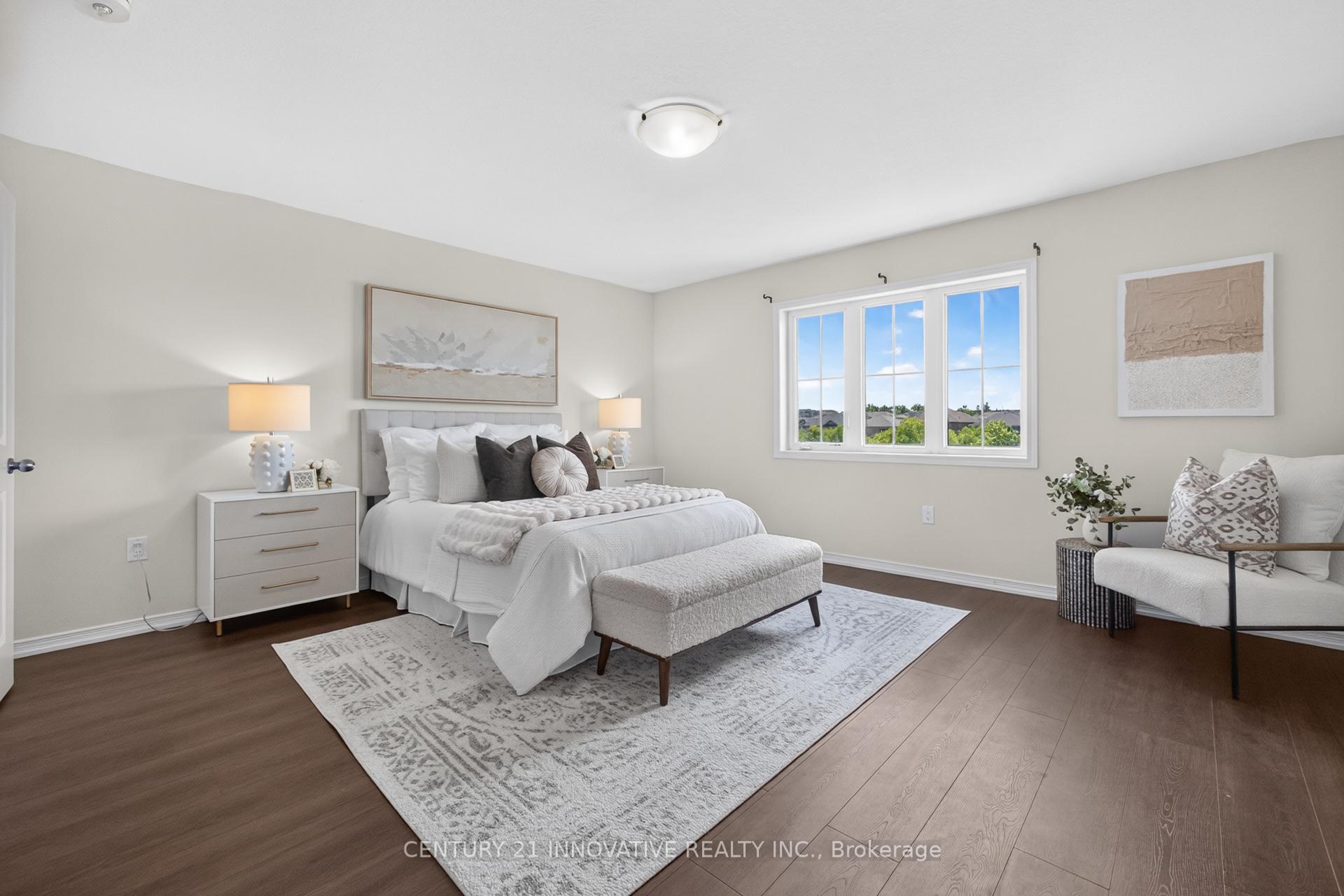 Photo 22 of 4 Midhurst Heights, Hamilton, Stoney Creek Mountain — HOMEH