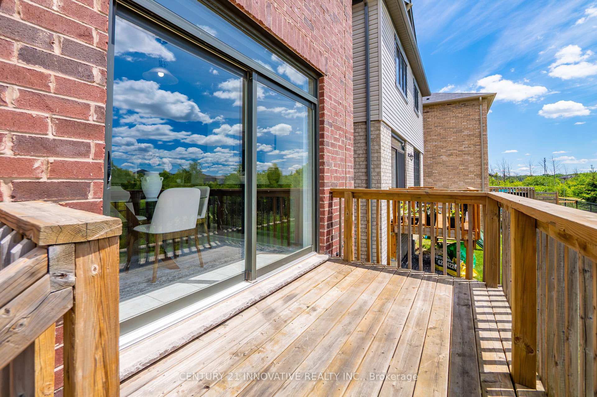 Photo 40 of 4 Midhurst Heights, Hamilton, Stoney Creek Mountain — HOMEH