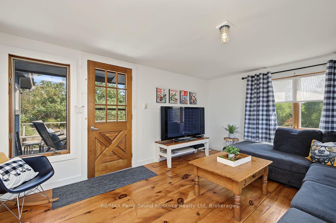 Photo 14 of 15 Forsyth's Road, Carling — HOMEH