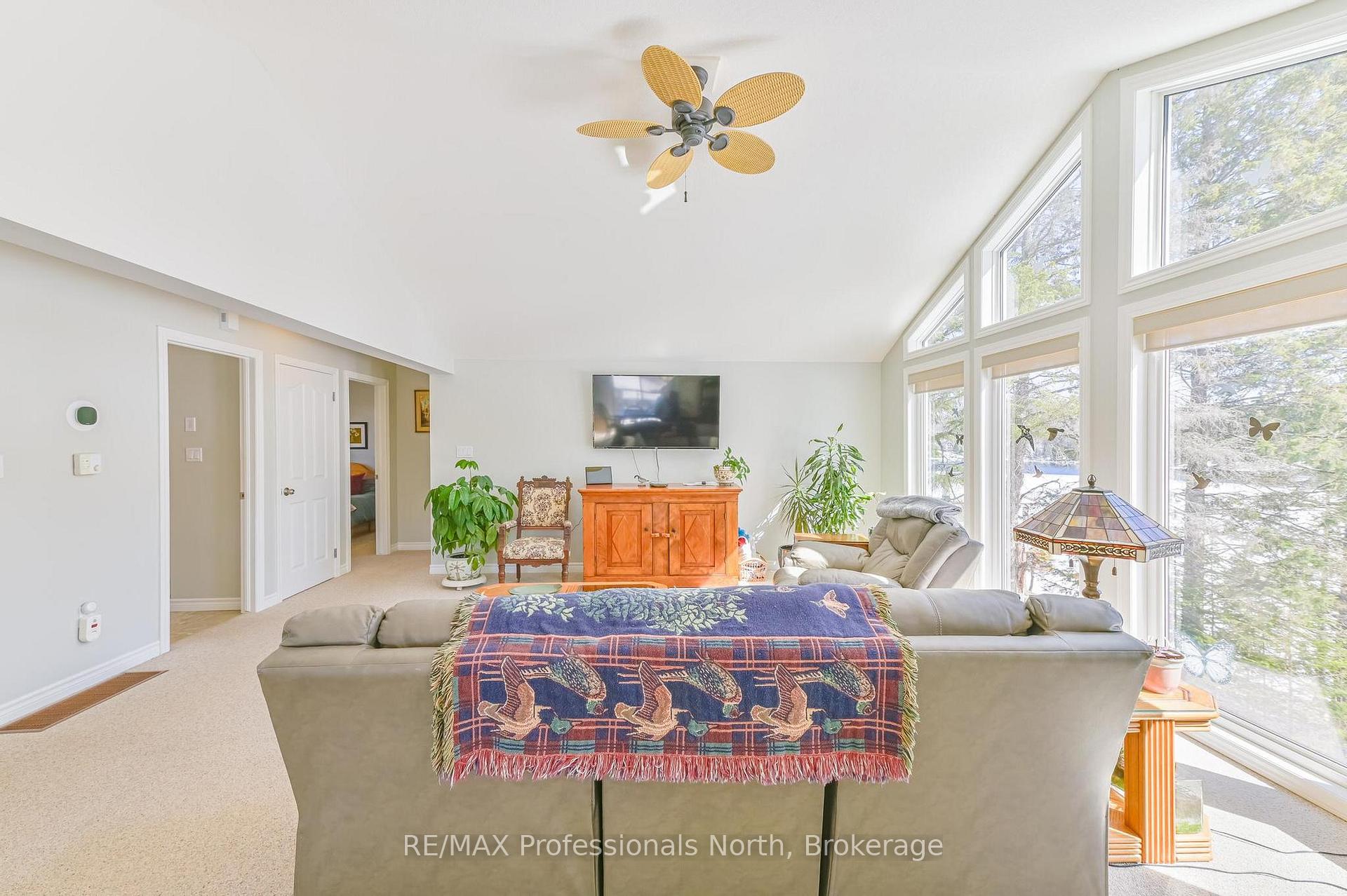 Photo 11 of 1099 Summer Lane, Minden Hills, Minden — HOMEH