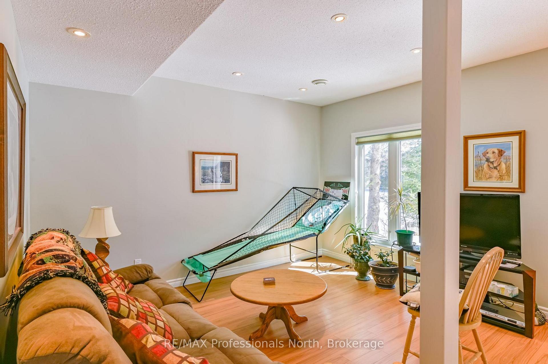 Photo 24 of 1099 Summer Lane, Minden Hills, Minden — HOMEH