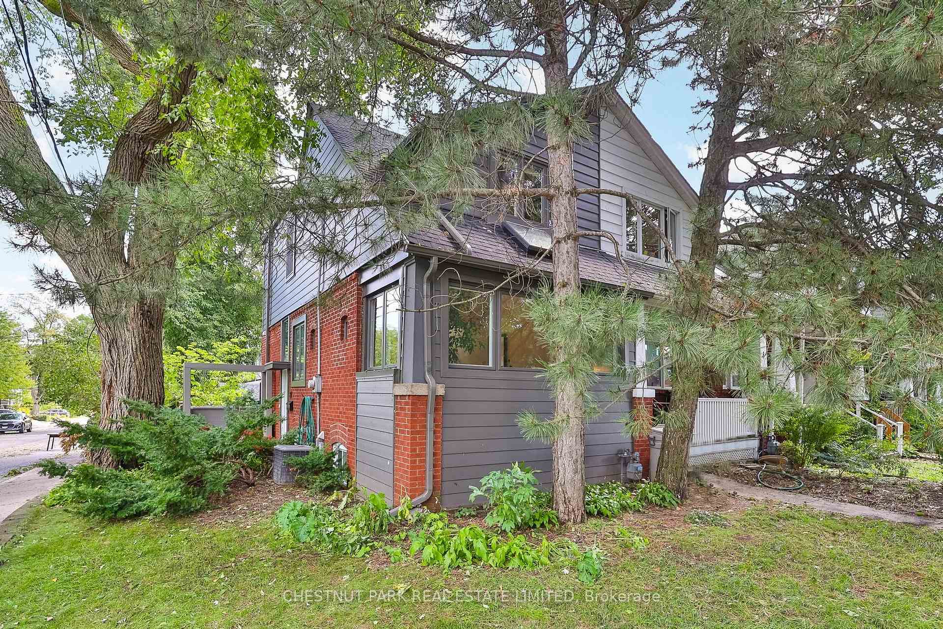 Photo 2 of 211 Snowdon Avenue, Toronto, Lawrence Park North — HOMEH