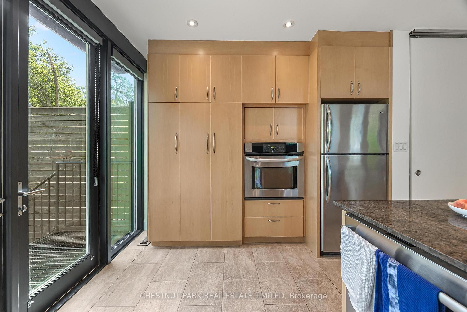 Photo 9 of 211 Snowdon Avenue, Toronto, Lawrence Park North — HOMEH