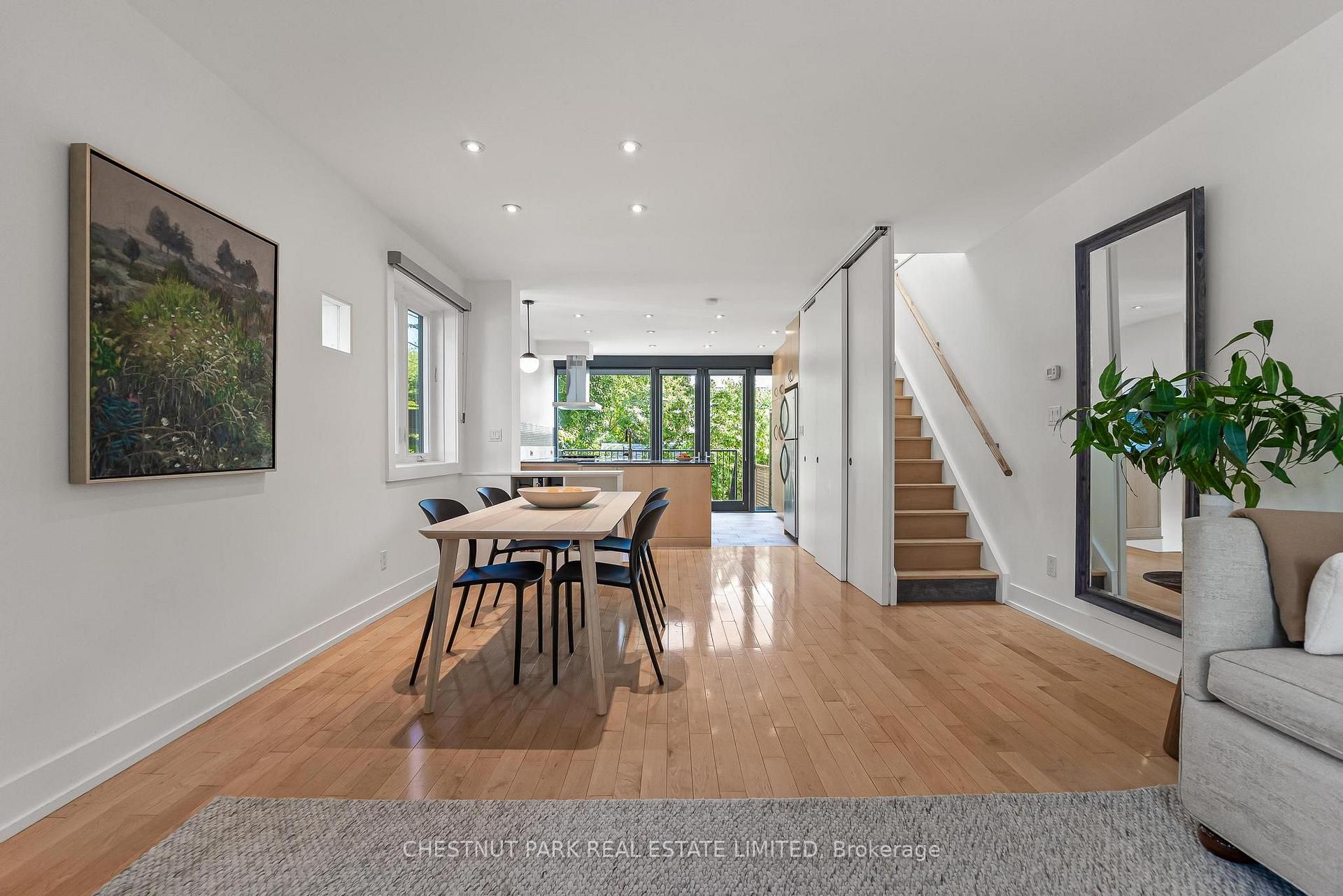 Photo 14 of 211 Snowdon Avenue, Toronto, Lawrence Park North — HOMEH