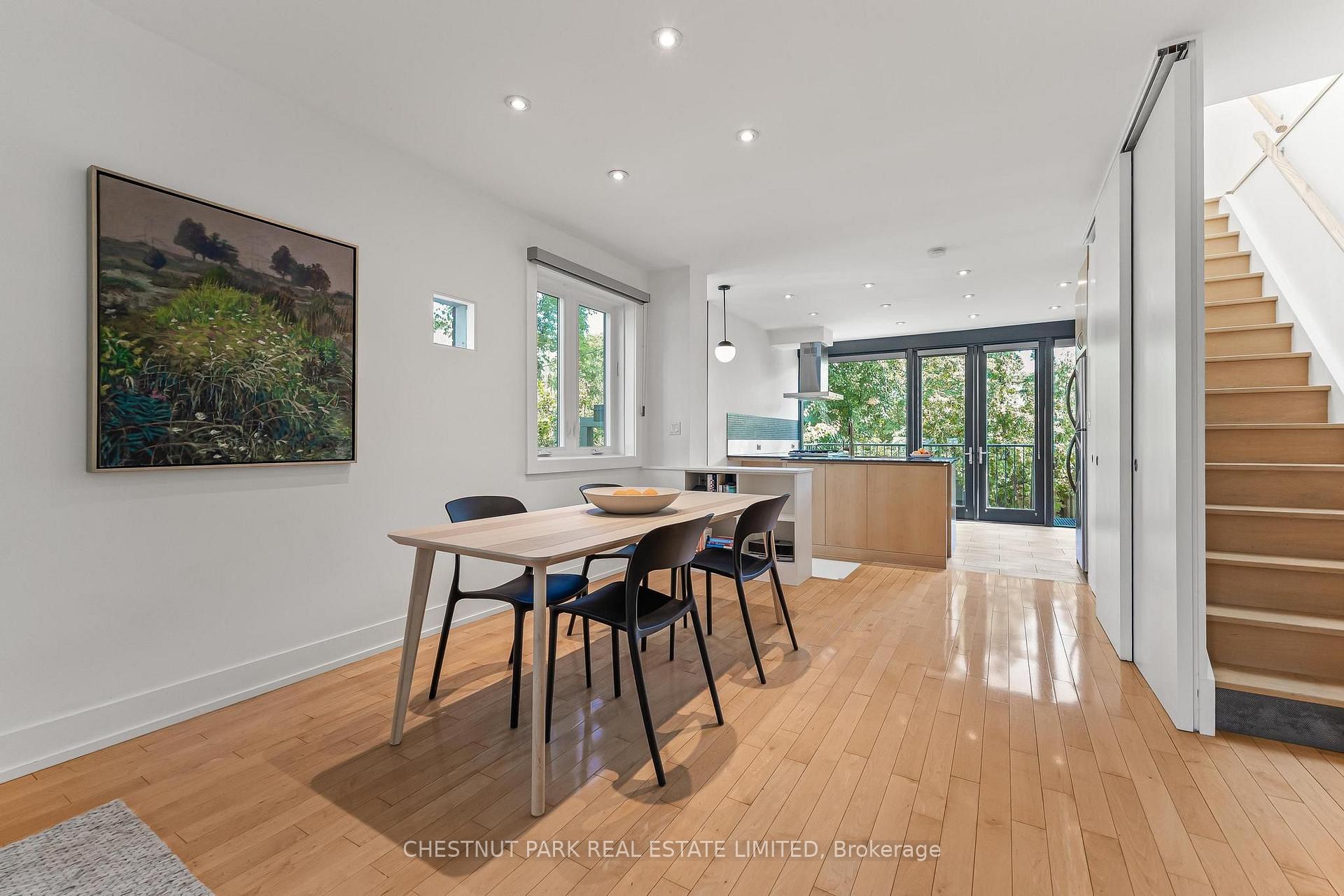 Photo 15 of 211 Snowdon Avenue, Toronto, Lawrence Park North — HOMEH