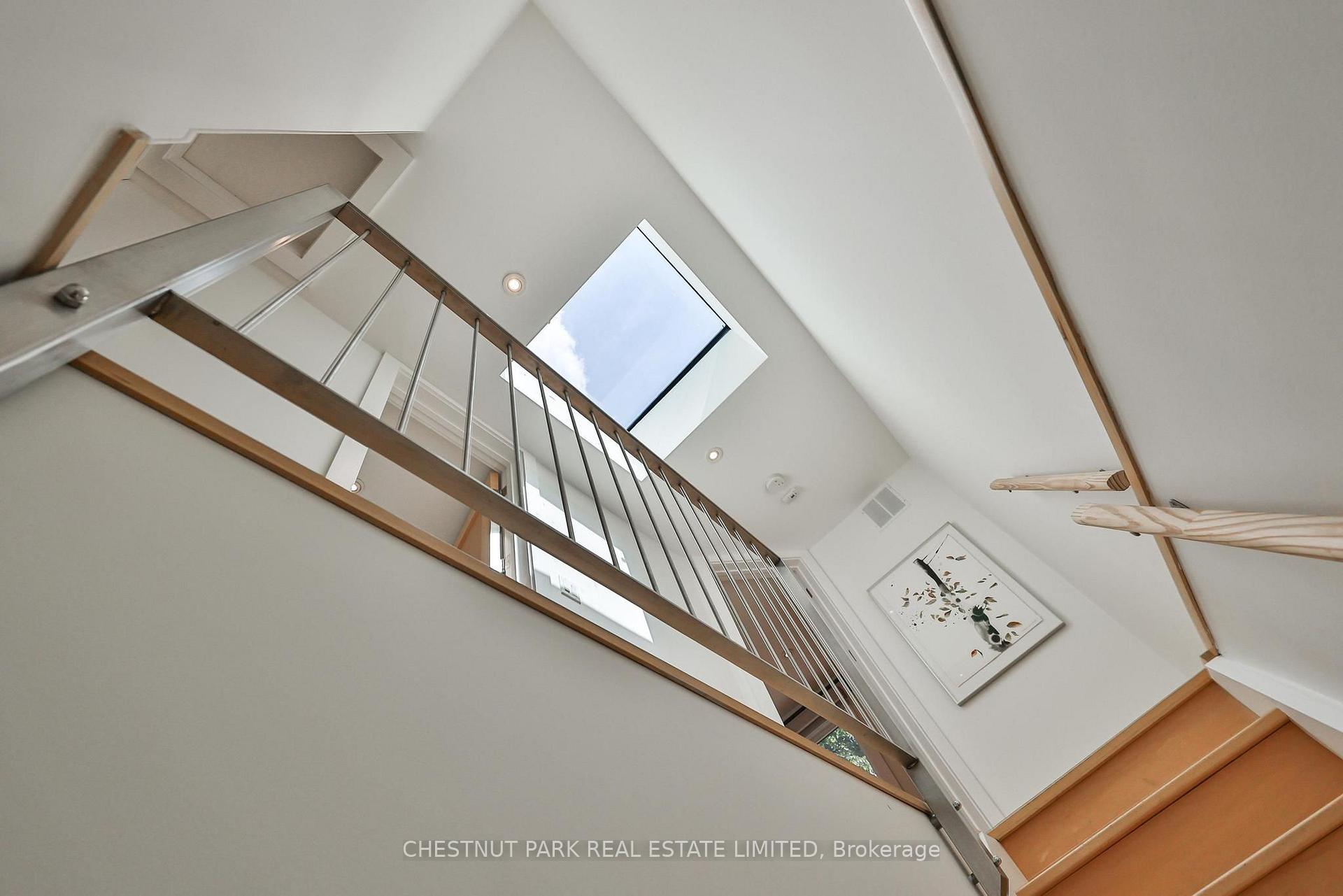 Photo 17 of 211 Snowdon Avenue, Toronto, Lawrence Park North — HOMEH