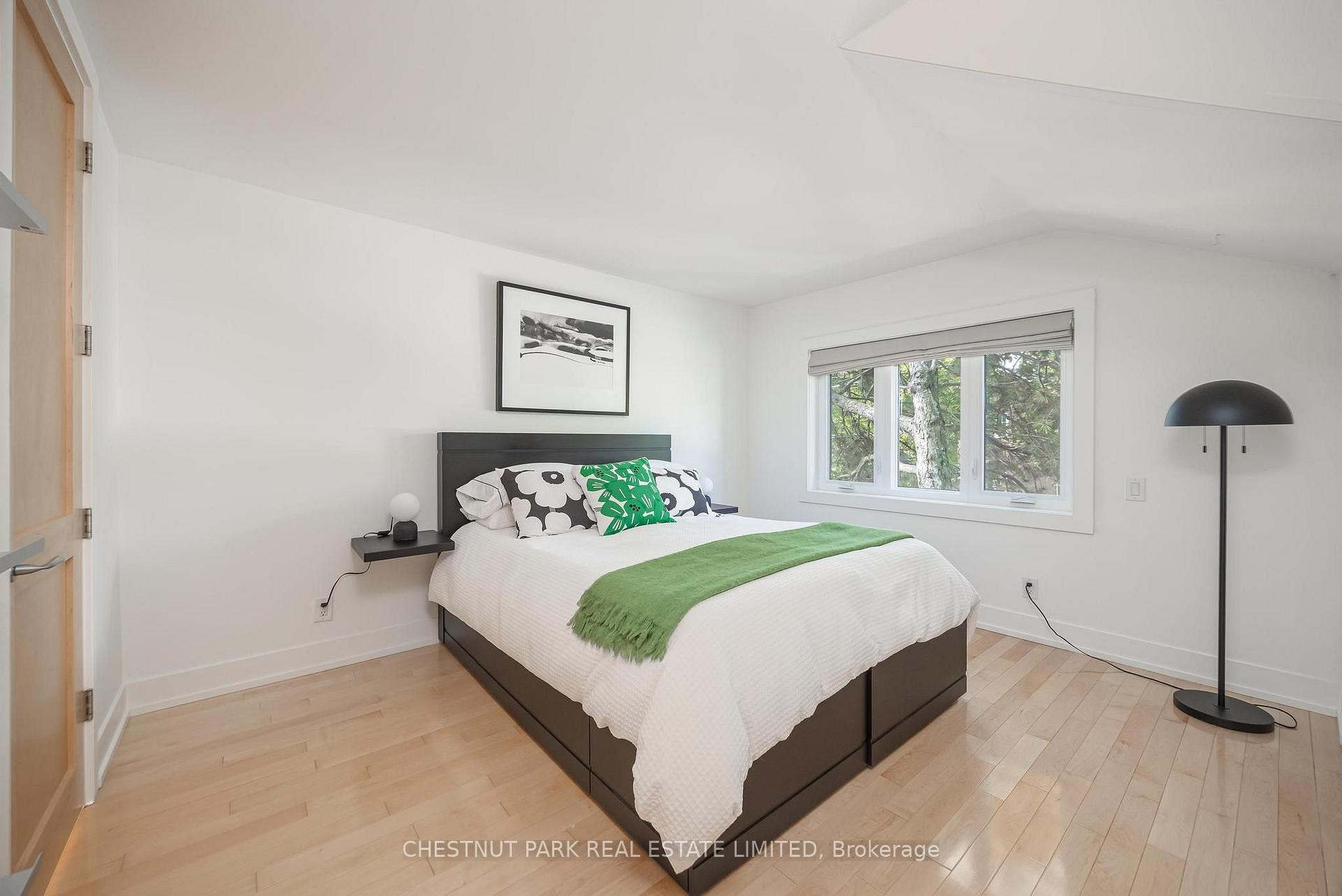 Photo 18 of 211 Snowdon Avenue, Toronto, Lawrence Park North — HOMEH