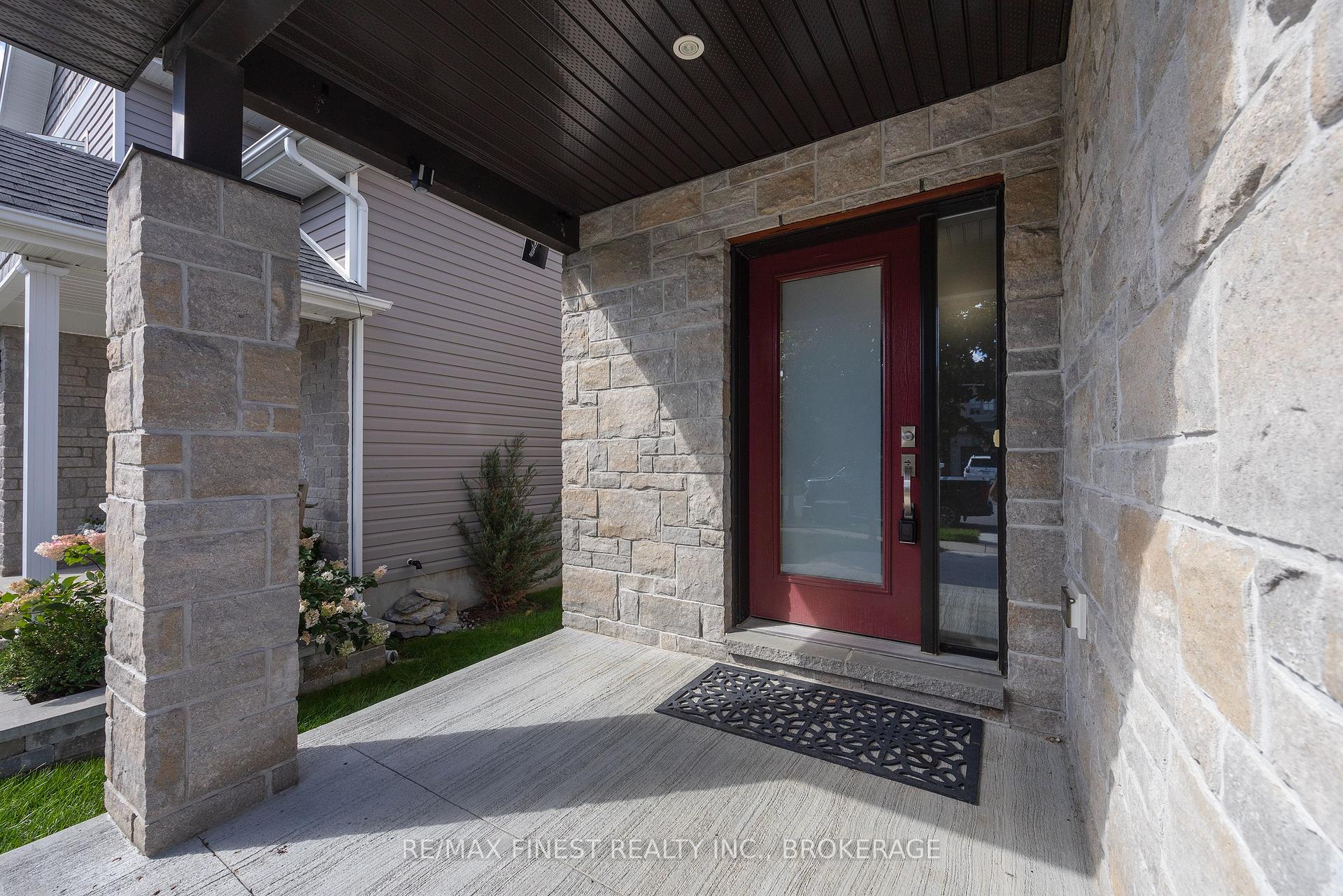 Photo 7 of 1660 Crimson Crescent, Kingston, City Northwest — HOMEH