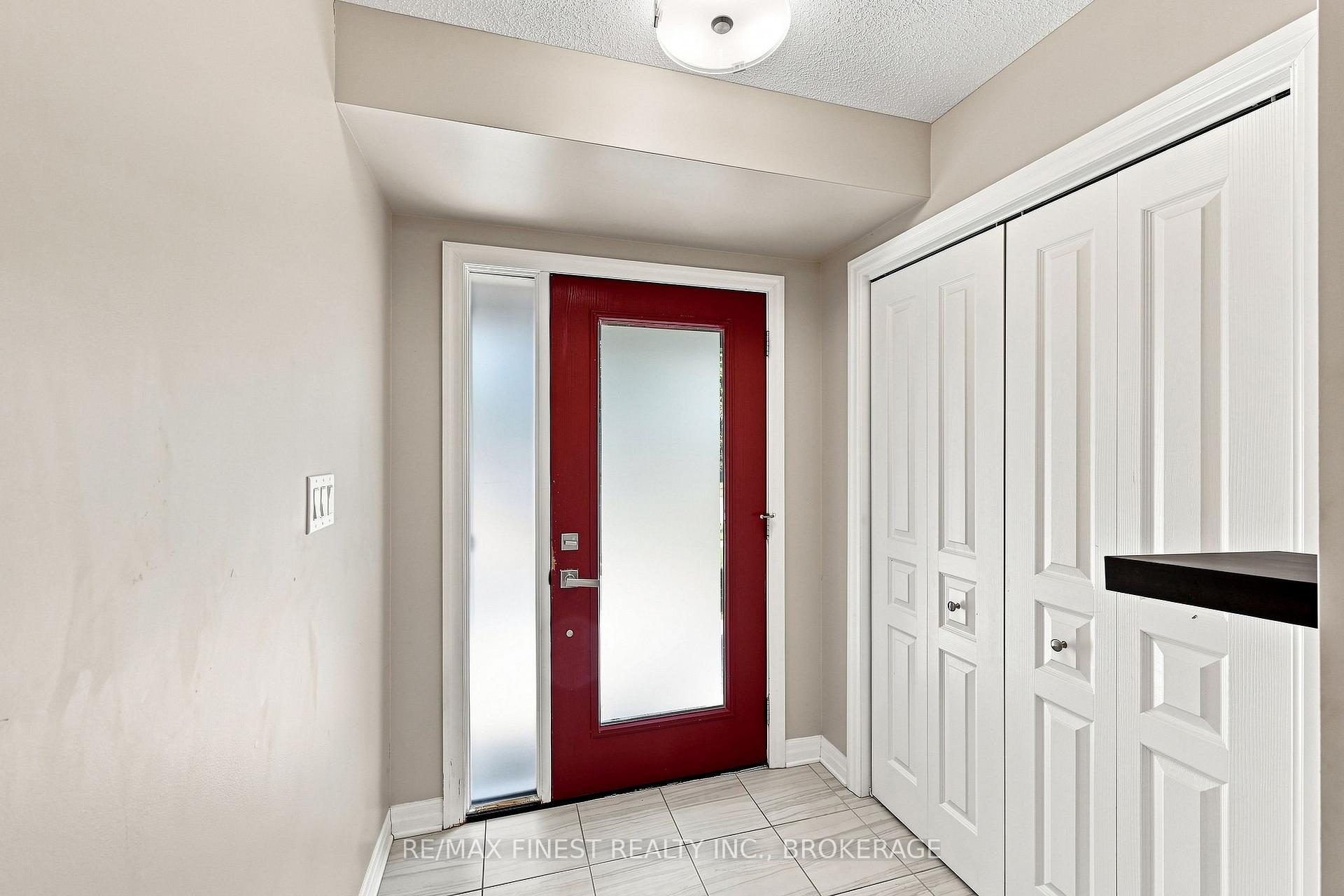 Photo 13 of 1660 Crimson Crescent, Kingston, City Northwest — HOMEH