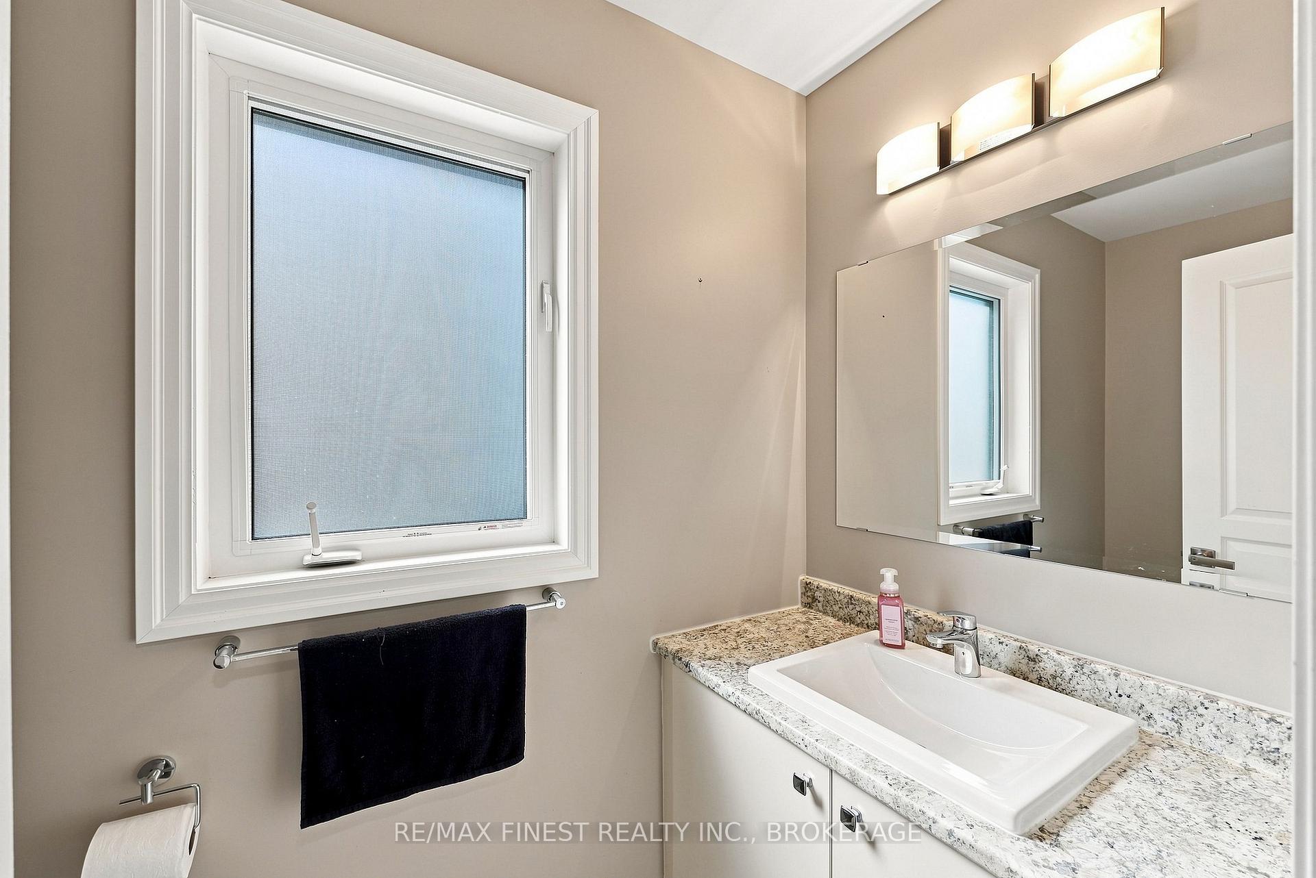 Photo 16 of 1660 Crimson Crescent, Kingston, City Northwest — HOMEH