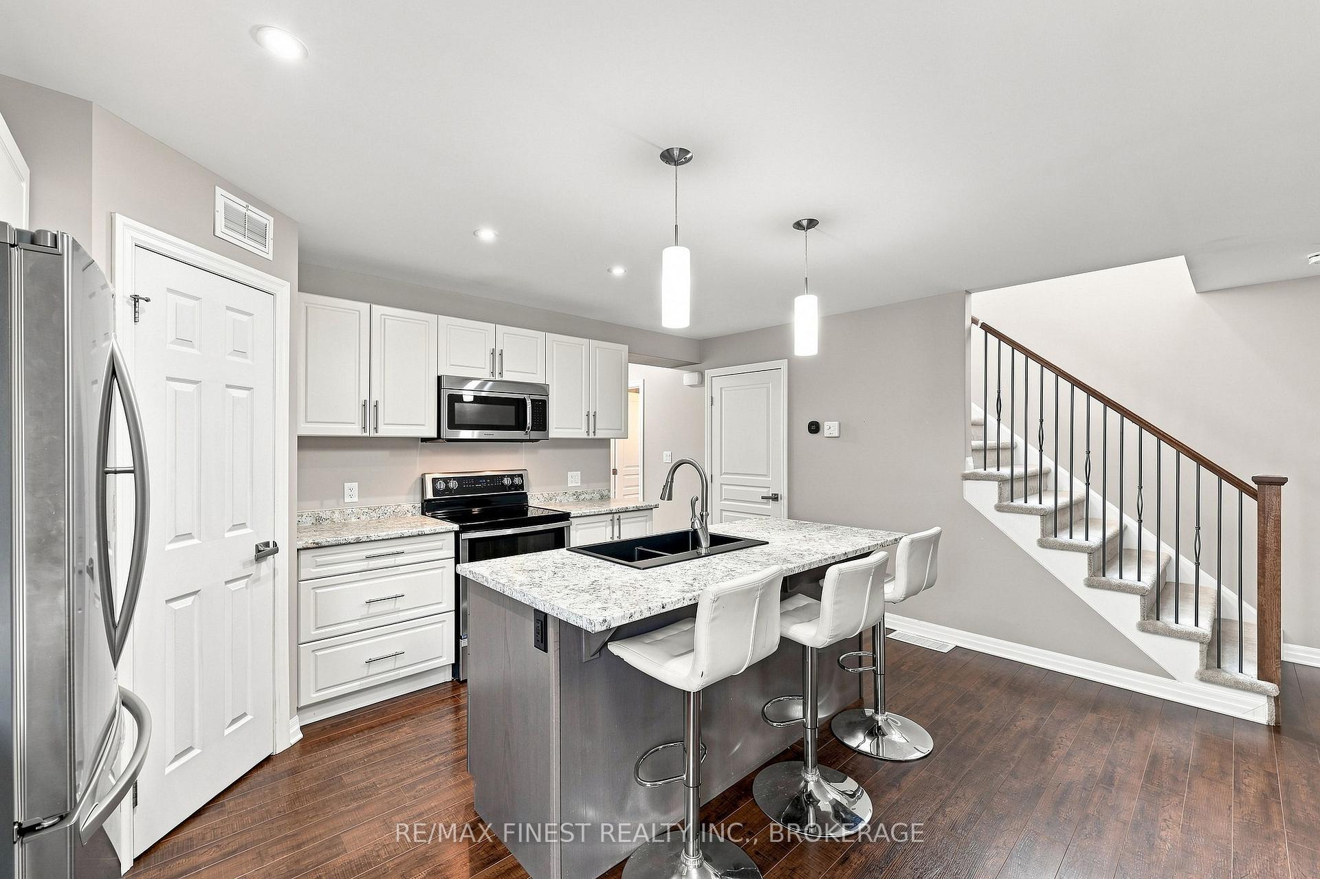 Photo 22 of 1660 Crimson Crescent, Kingston, City Northwest — HOMEH