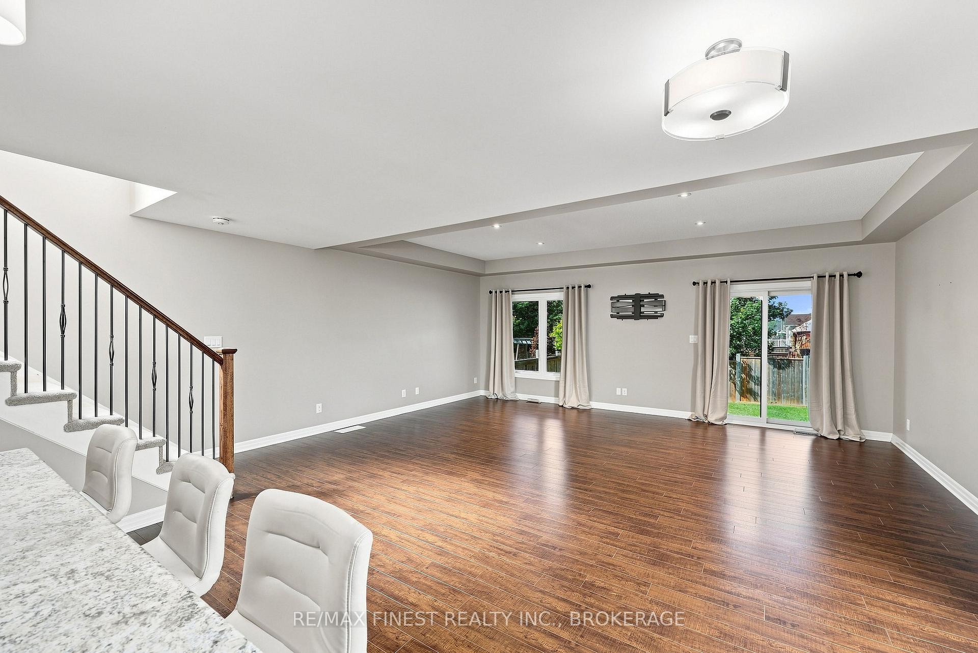 Photo 23 of 1660 Crimson Crescent, Kingston, City Northwest — HOMEH